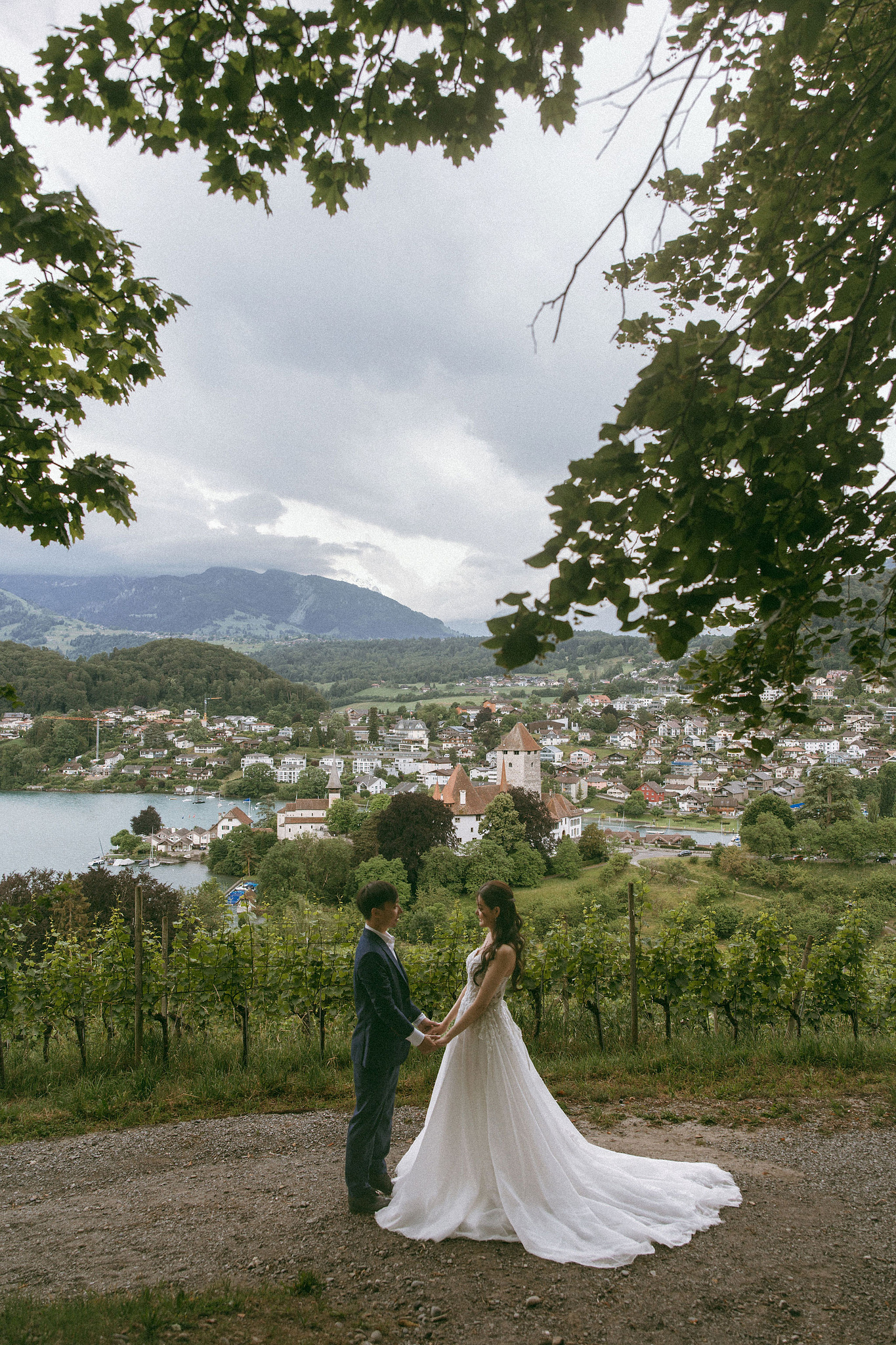 Switzerland Pre-Wedding Photoshoot | Spiez at Spiez pre-wedding photo