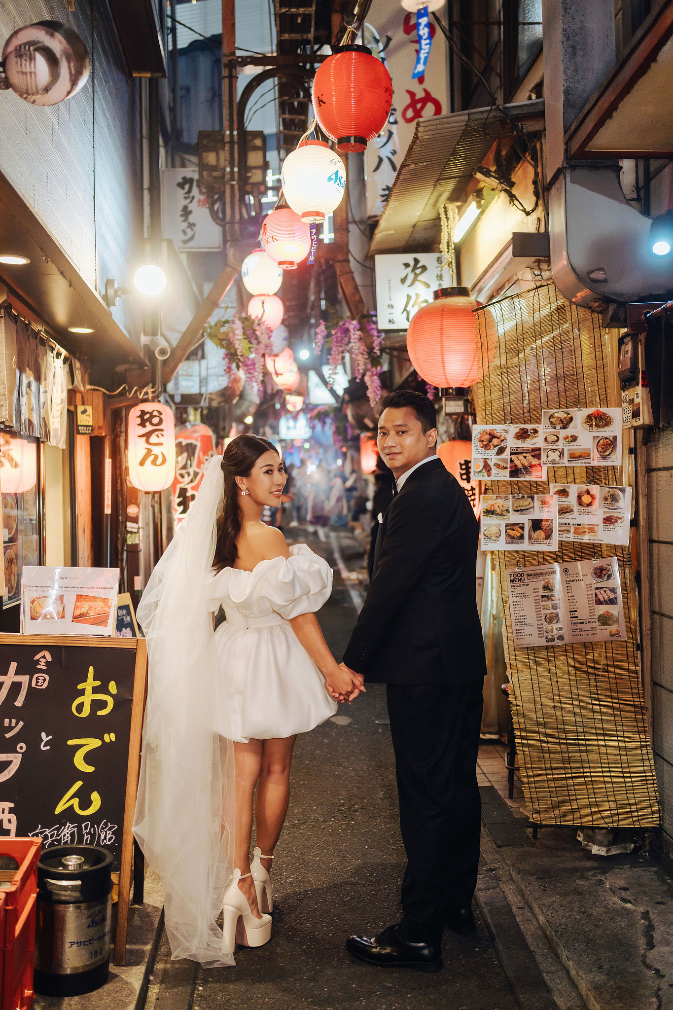 Mt. Fuji & Tokyo Pre-Wedding Photoshoot | Chureito Pagoda, Lake Kawaguchiko & Shinjuku at Shinjuku pre-wedding photo