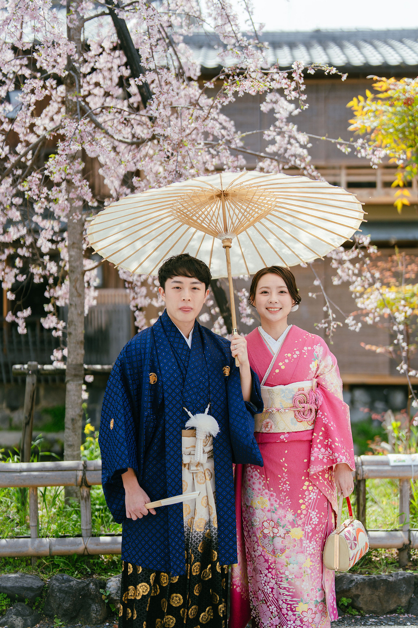 Kyoto Pre-Wedding Photoshoot | Fushimi Inari, Nara Deer Park & Mt. Wakakusa at Fushimi Inari pre-wedding photo