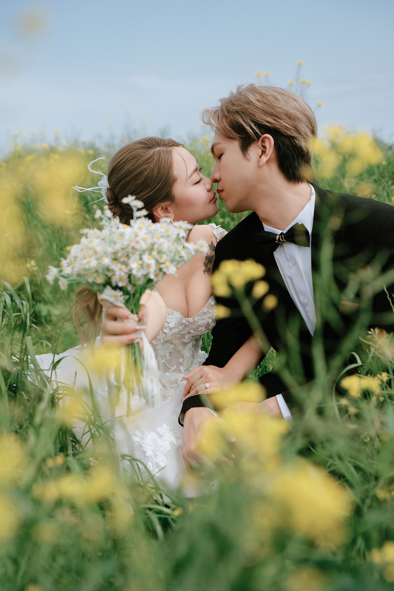 Jeju Pre-Wedding Photoshoot | Sangye-dong Forest, Yerae Ecological Park & Hyeopjae Beach at Yerae Ecological Park pre-wedding photo