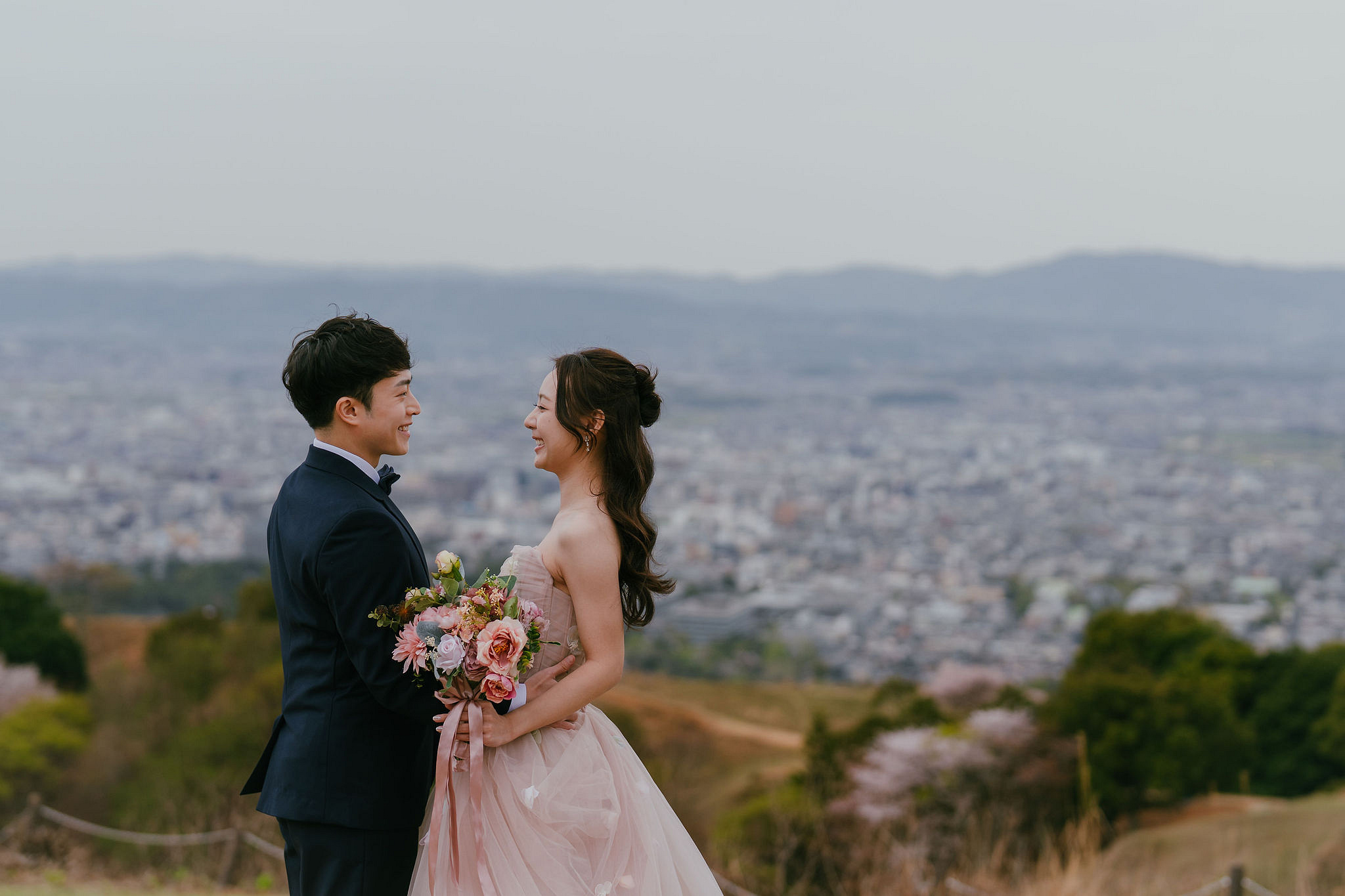Kyoto Pre-Wedding Photoshoot | Fushimi Inari, Nara Deer Park & Mt. Wakakusa at Mt. Wakakusa pre-wedding photo