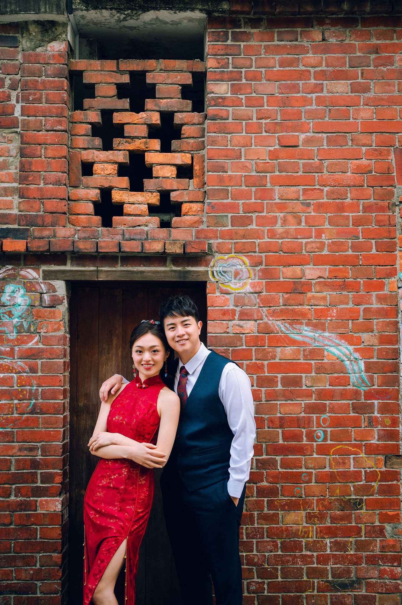 Taiwan Pre-Wedding Photoshoot | Dadaocheng, Nanjing Road & Huaxi Street at Nanjing Road pre-wedding photo