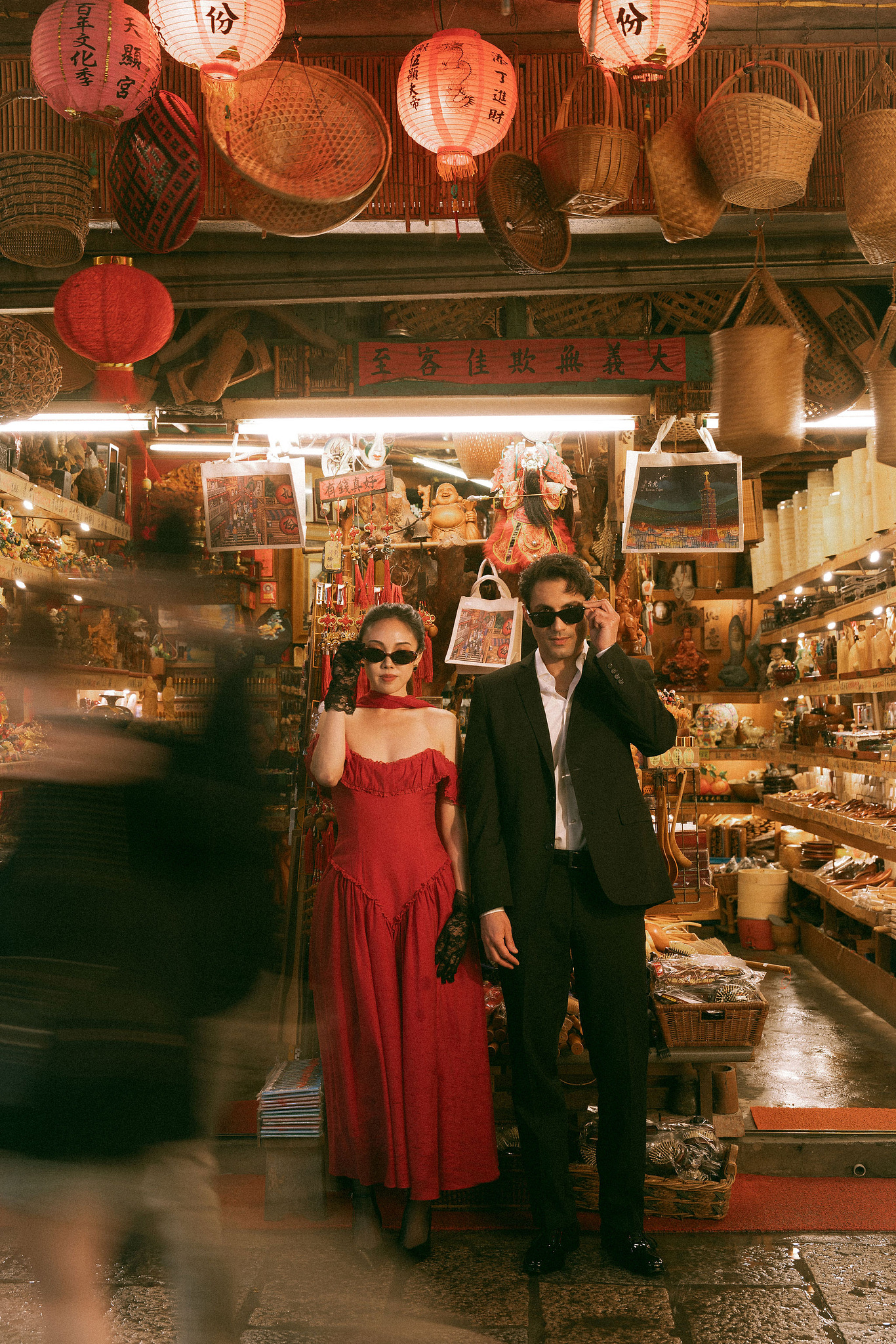 Taiwan Pre-Wedding Photoshoot | Bopiliao Historical Block, Nanya Rocks, Jinguashi & Jiufen at Jiufen pre-wedding photo