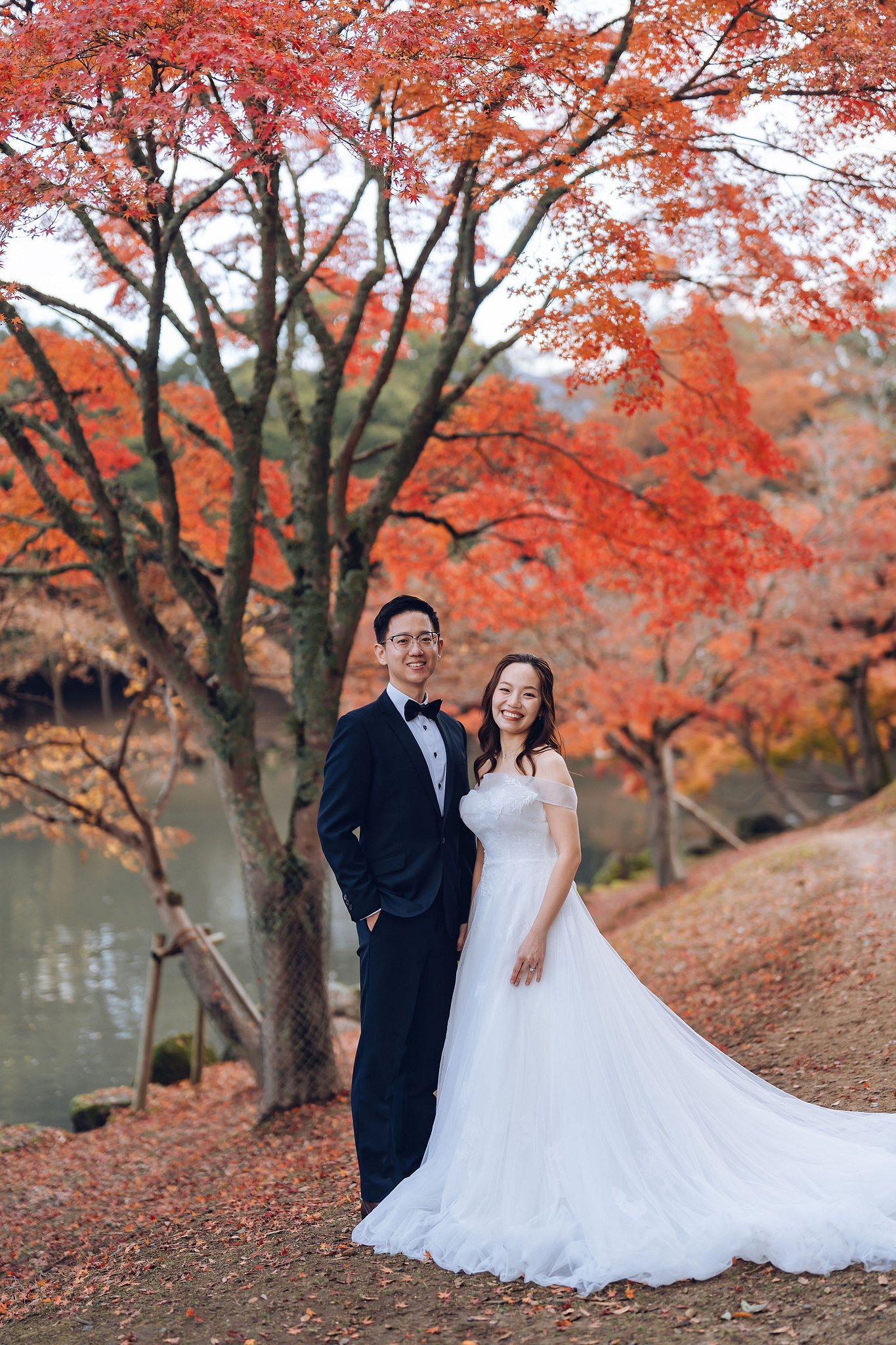 Kyoto Pre-Wedding Photoshoot | Kamo River, Nara Deer Park & Mt. Wakakusa at Nara Deer Park pre-wedding photo