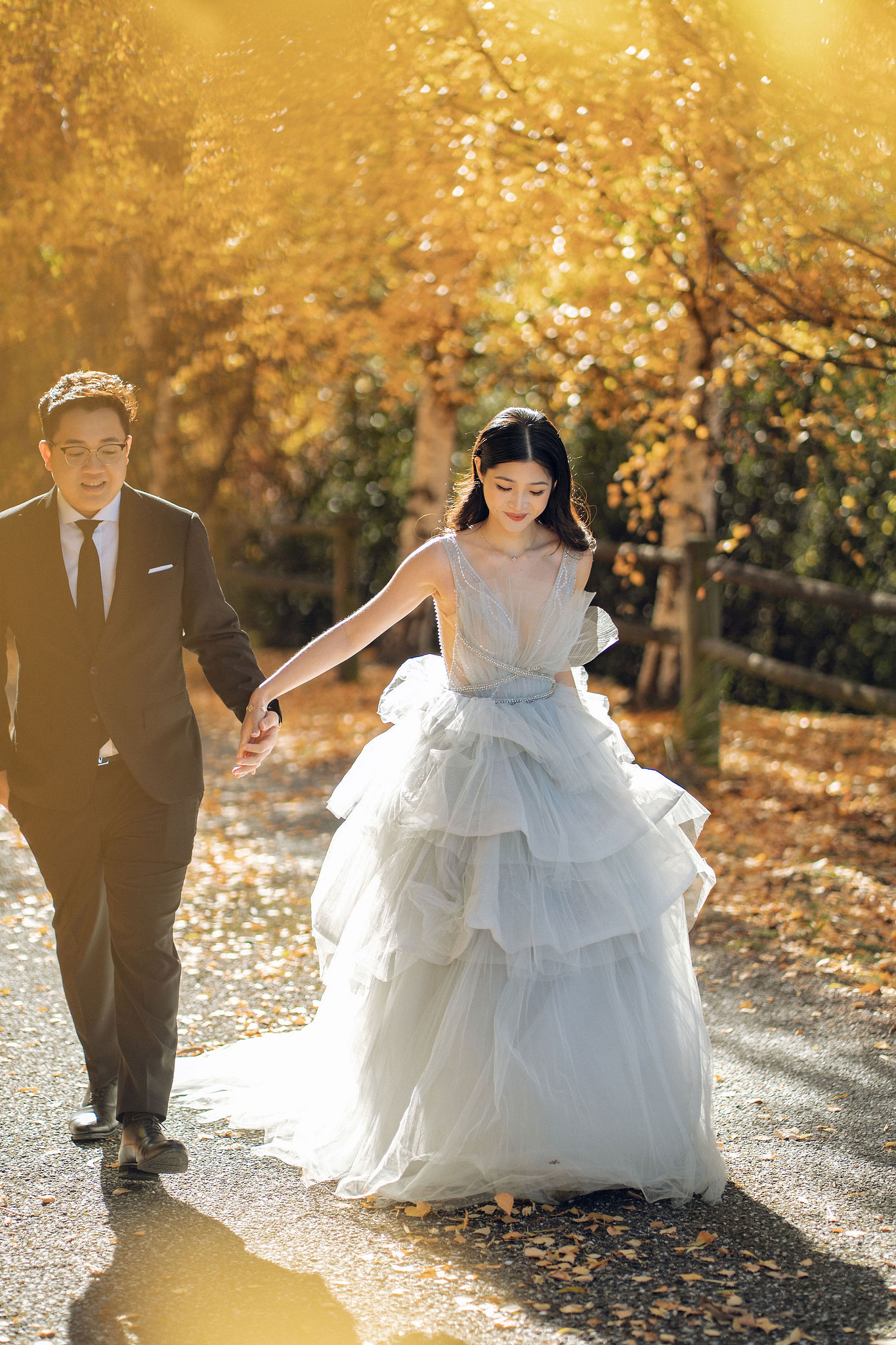 New Zealand Pre-Wedding Photoshoot | Arrowtown, Isobel Glacier, Alpaca Farm, Lake Tekapo & Mount Cook National Park at Arrowtown pre-wedding photo