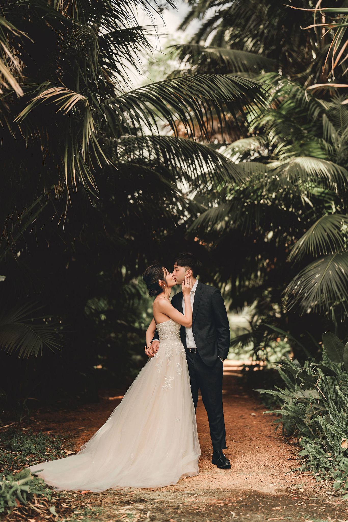 Perth Pre-Wedding Photoshoot | Fremantle, Lancelin, UWA & Coogee Beach at University of Western Australia (UWA) pre-wedding photo