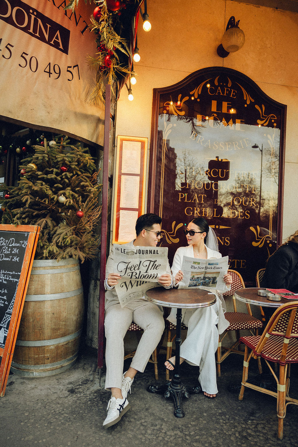 Paris Pre-Wedding Photoshoot with Eiﬀel Tower Louvre Museum Parisian Cafe Vintage Car Rooftop Night at Parisian Café pre-wedding photo