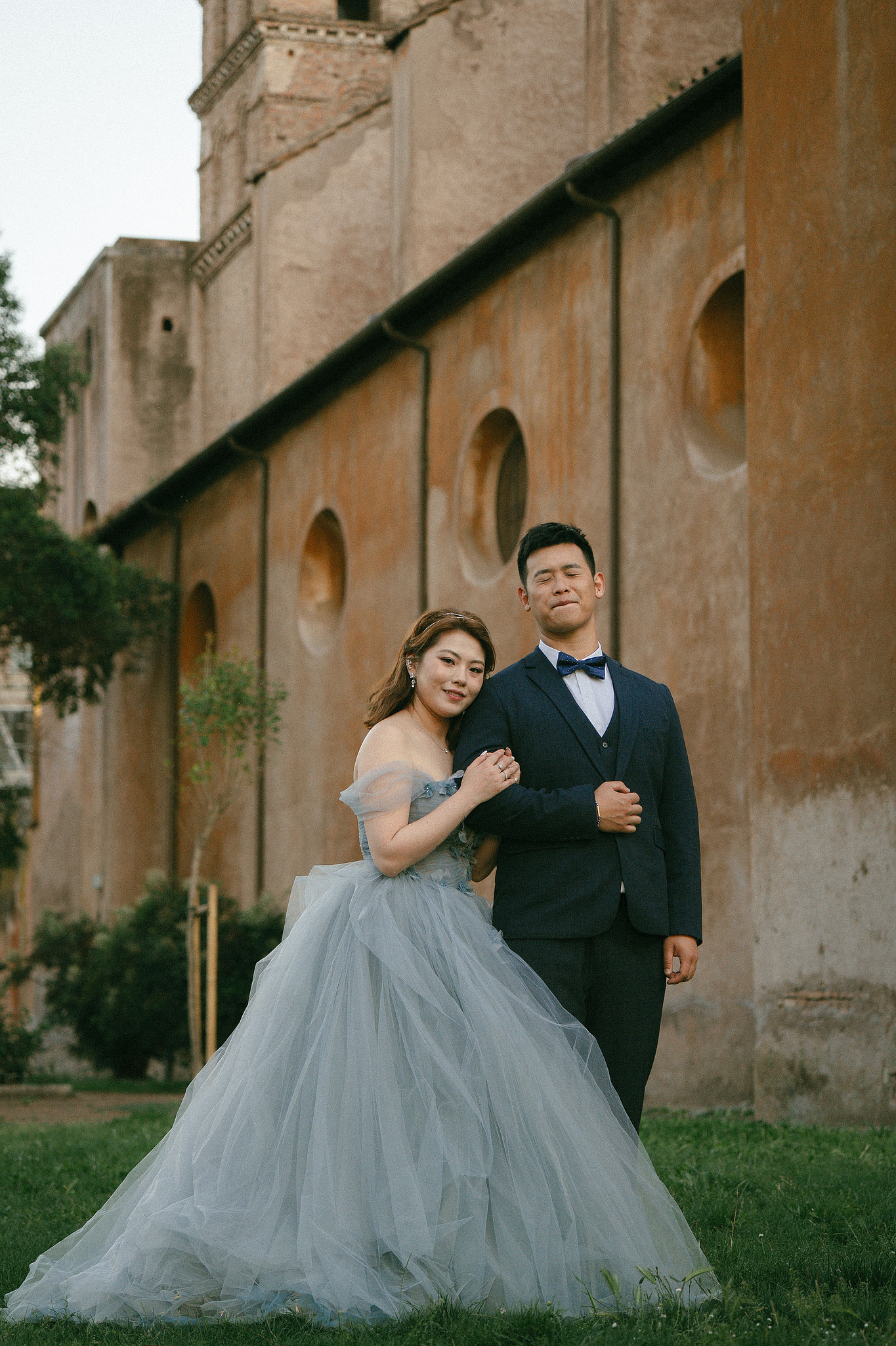 Rome Pre-Wedding Photoshoot | Rome Streets, Capitoline Hill, Basilica of St. Anthony, Villa Borghese & Giardino di Sant’Alessio at Giardino di Sant’Alessio pre-wedding photo