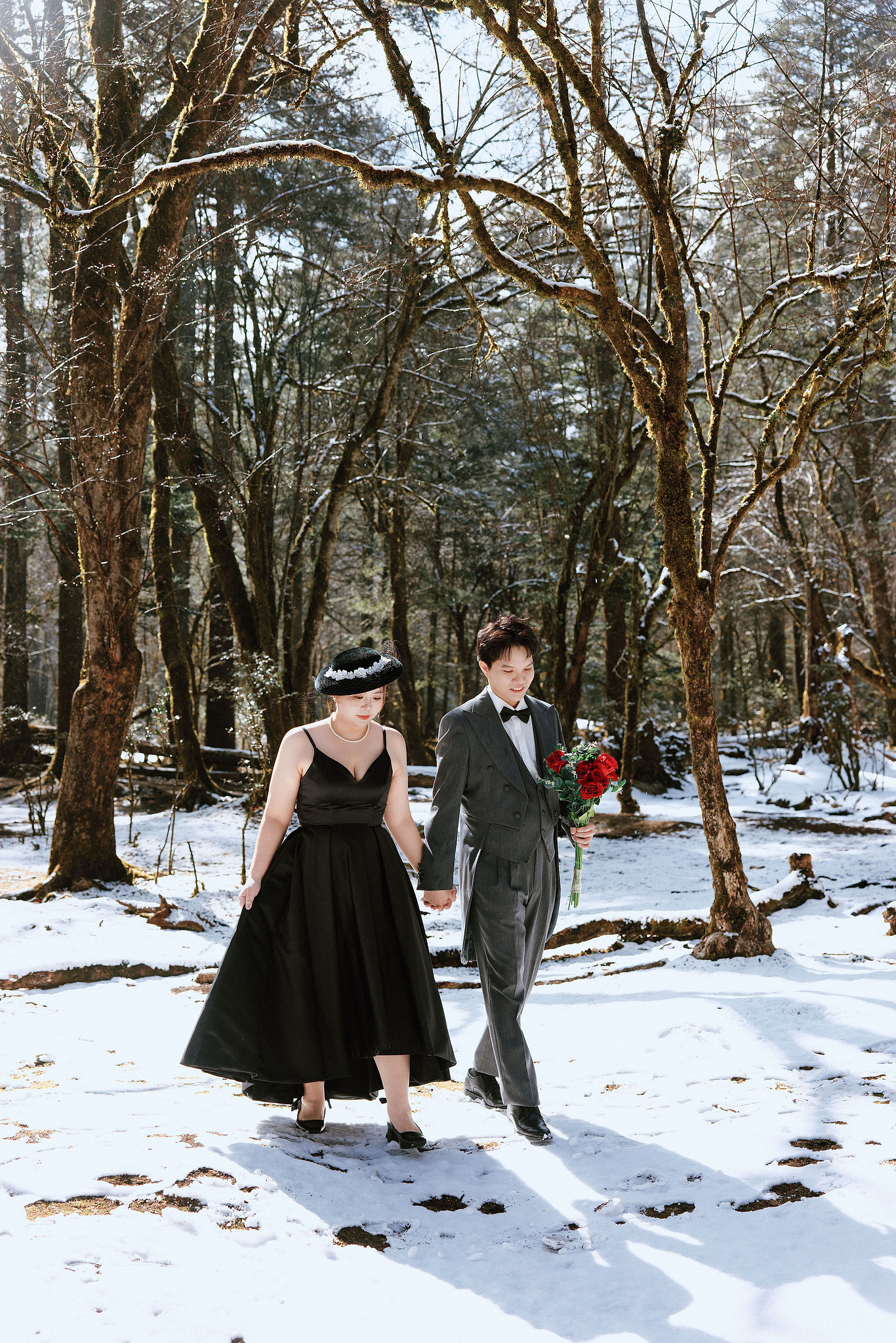 Lijiang Pre-Wedding Photoshoot | Spruce Meadow, Blue Moon Valley & Alpine Lake at Spruce Meadow pre-wedding photo