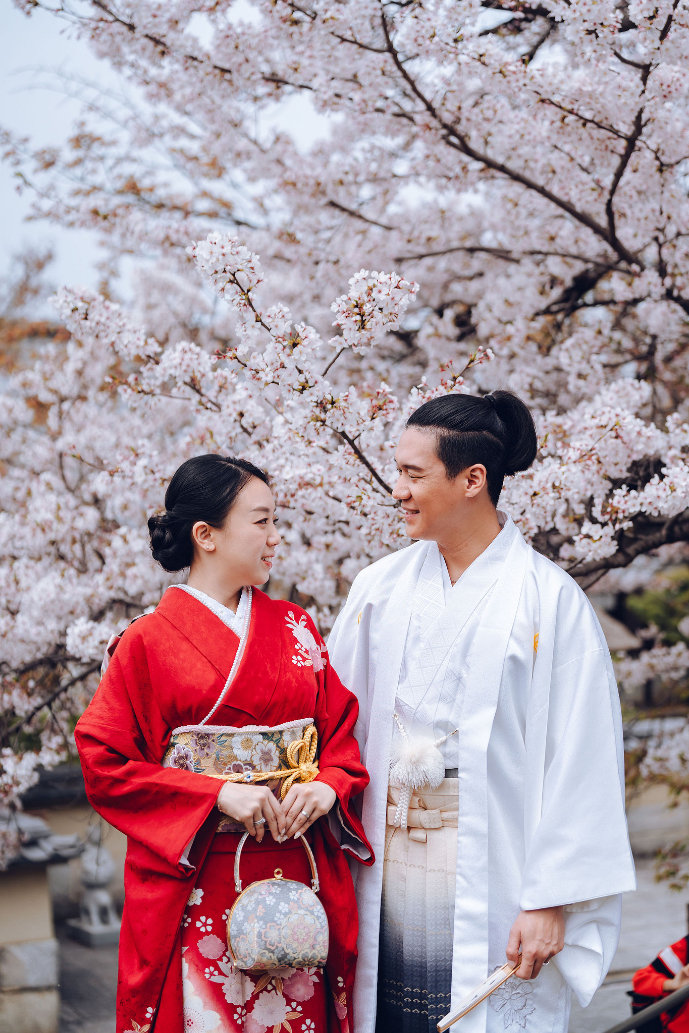 Kyoto Pre-Wedding Photoshoot | Historic Higashiyama Streets, Keage Incline & Nara Park at Higashiyama & Yasaka Pagoda pre-wedding photo