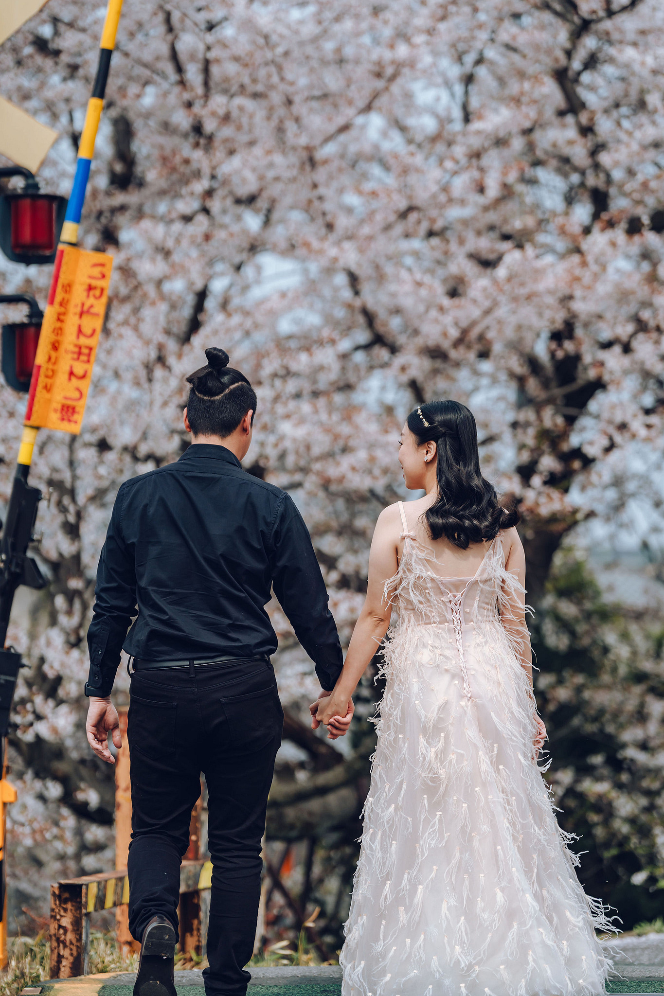 Kyoto Pre-Wedding Photoshoot | Historic Higashiyama Streets, Keage Incline & Nara Park at Keage Incline & Kamo Riverbanks pre-wedding photo