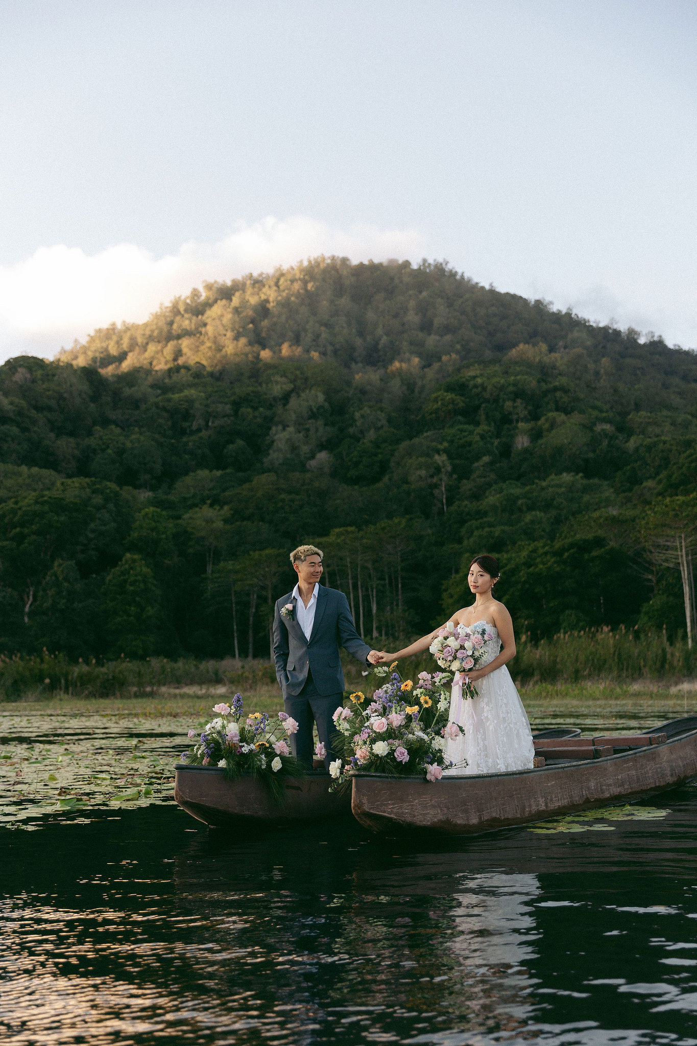 Bali Pre-Wedding Photoshoot | Lake Tamblingan, Kebun Raya Botanic Gardens & Blangsinga Waterfall at Lake Tamblingan pre-wedding photo