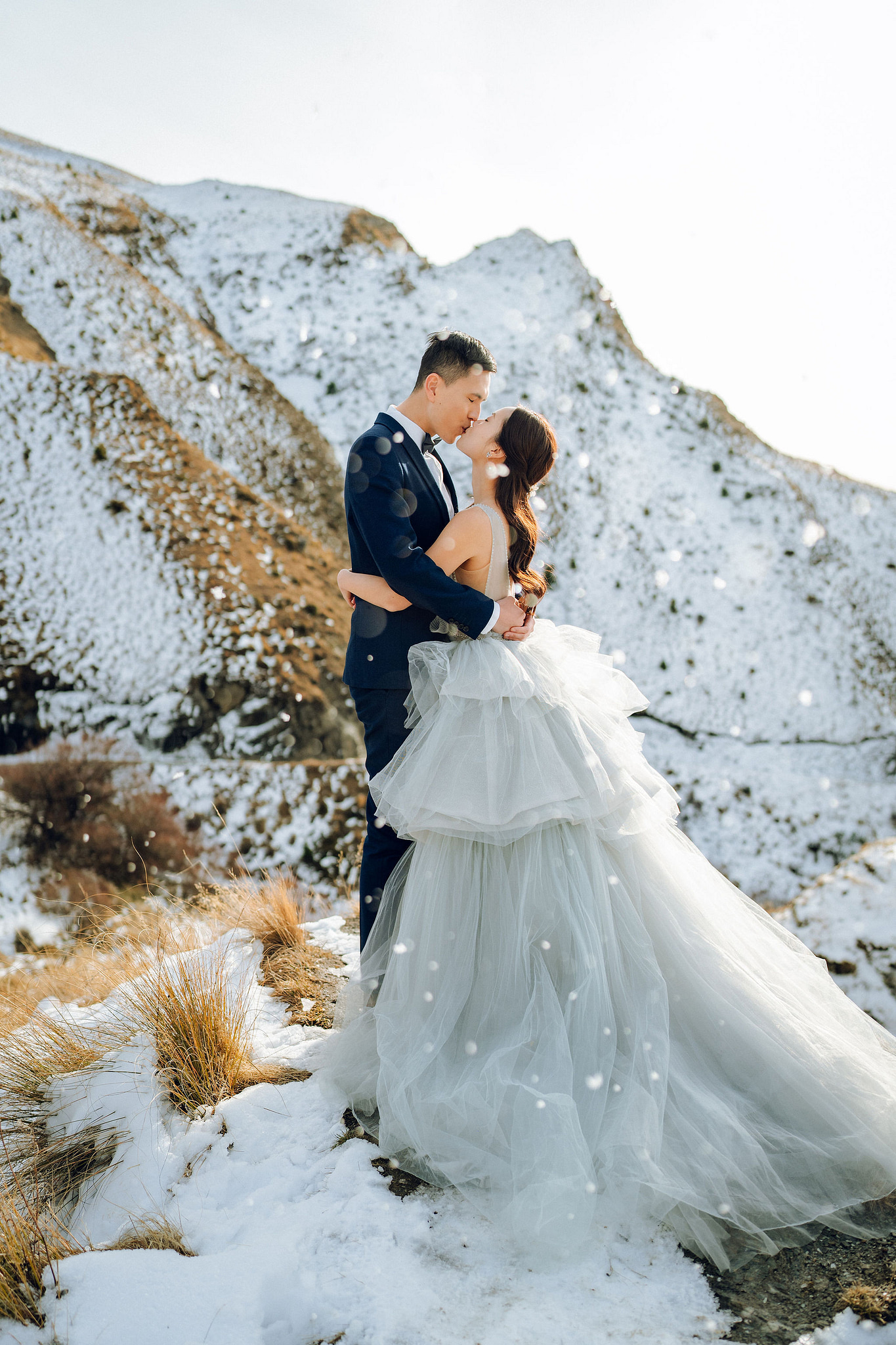 New Zealand Pre-Wedding Photoshoot with Lake Wakatipu, Skippers Canyon, Lake Tekapo, Mount Cook, and Omarama Clay Cliffs at Skippers Canyon pre-wedding photo