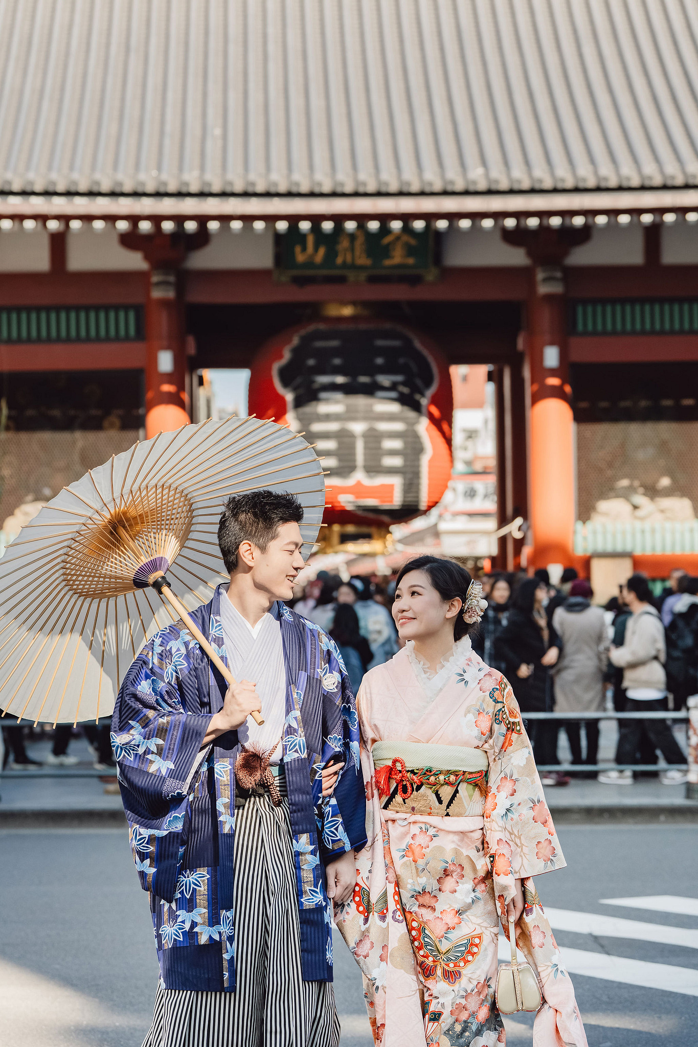 Tokyo Pre-Wedding Photoshoot | Tokyo Shrine, Tokyo Beach & Shibuya at Tokyo Shrine pre-wedding photo