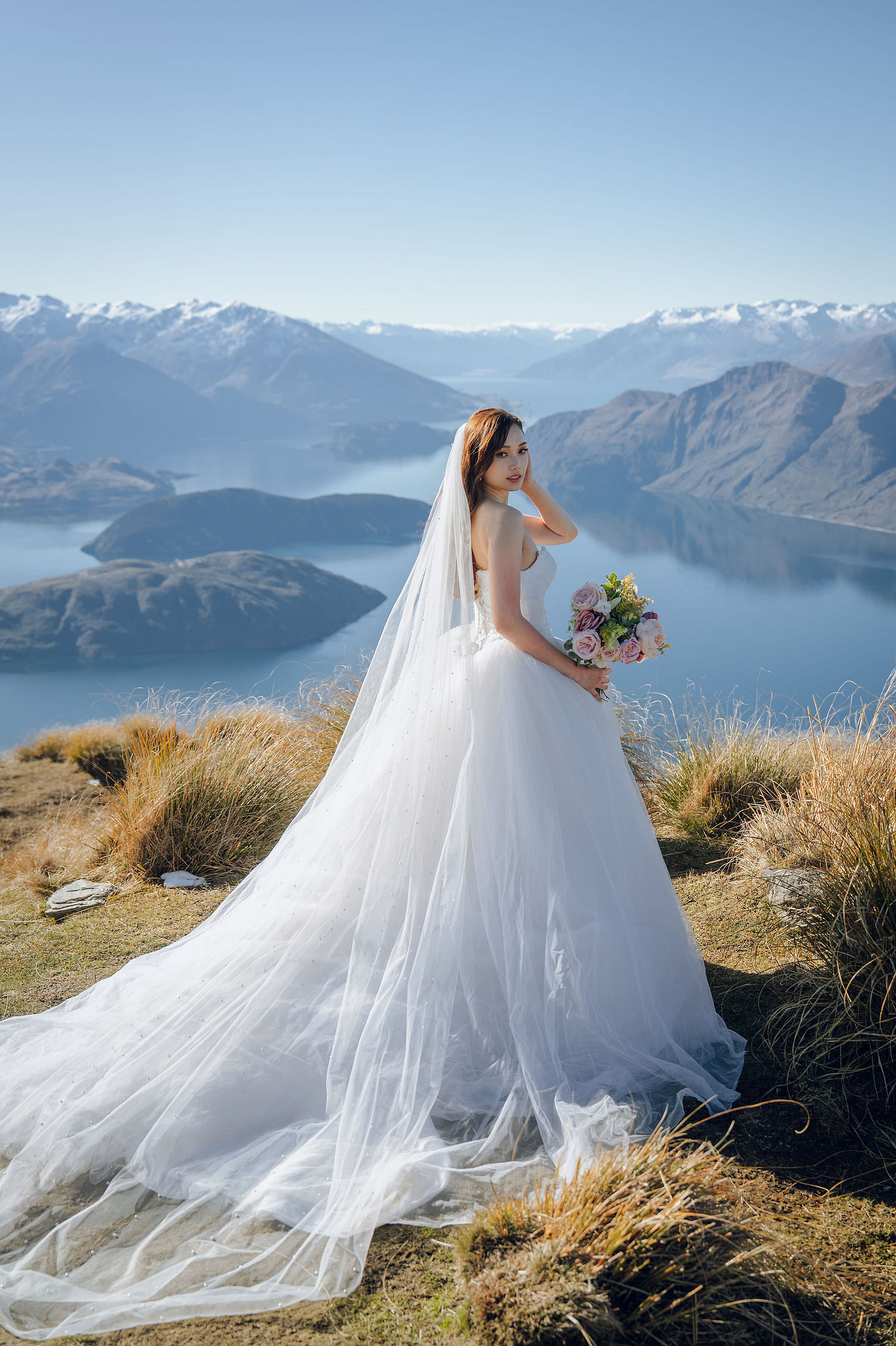 New Zealand Pre-Wedding Photoshoot | Coromandel Peak, Lake Wakatipu & Queenstown, Skippers Canyon, Lake Tekapo, Mount Cook National Park & Glacier at Coromandel Peak pre-wedding photo