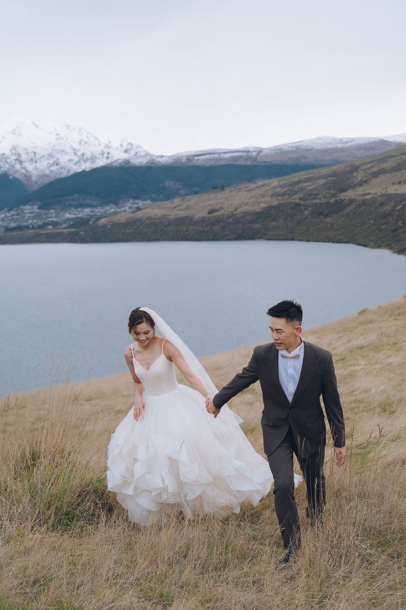 New Zealand Pre-Wedding Photoshoot | Queenstown, Lake Wakatipu, Skippers Canyon & Arrowtown at Lake Wakatipu pre-wedding photo