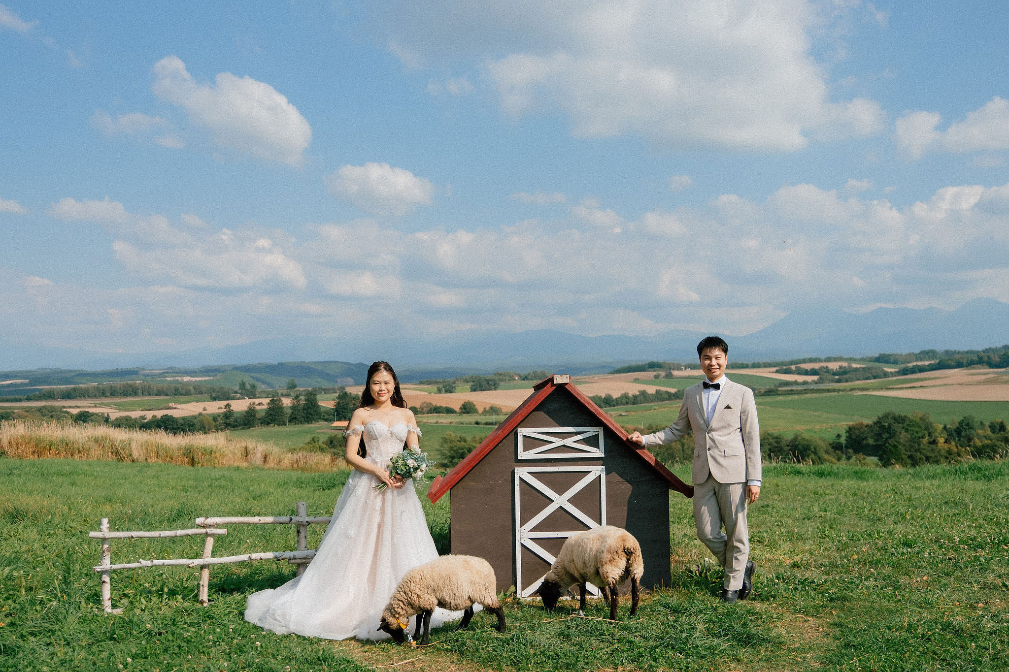 Furano, Hokkaido Pre-Wedding Photoshoot | Farm Chiyoda, Shikisai-no-oka & Ningle Terrace at Farm Chiyoda pre-wedding photo