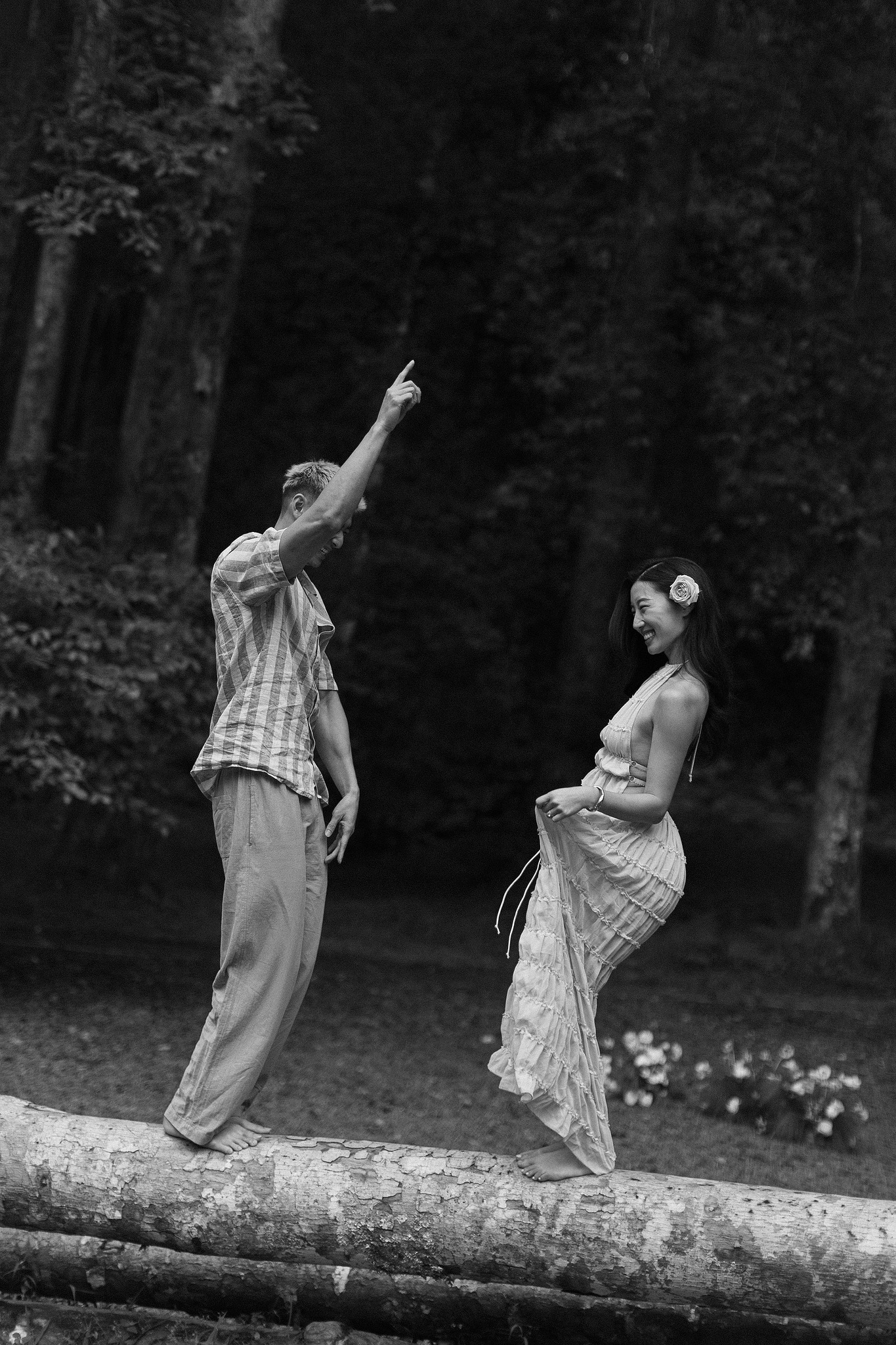 Bali Pre-Wedding Photoshoot | Lake Tamblingan, Kebun Raya Botanic Gardens & Blangsinga Waterfall at Botanic Gardens pre-wedding photo