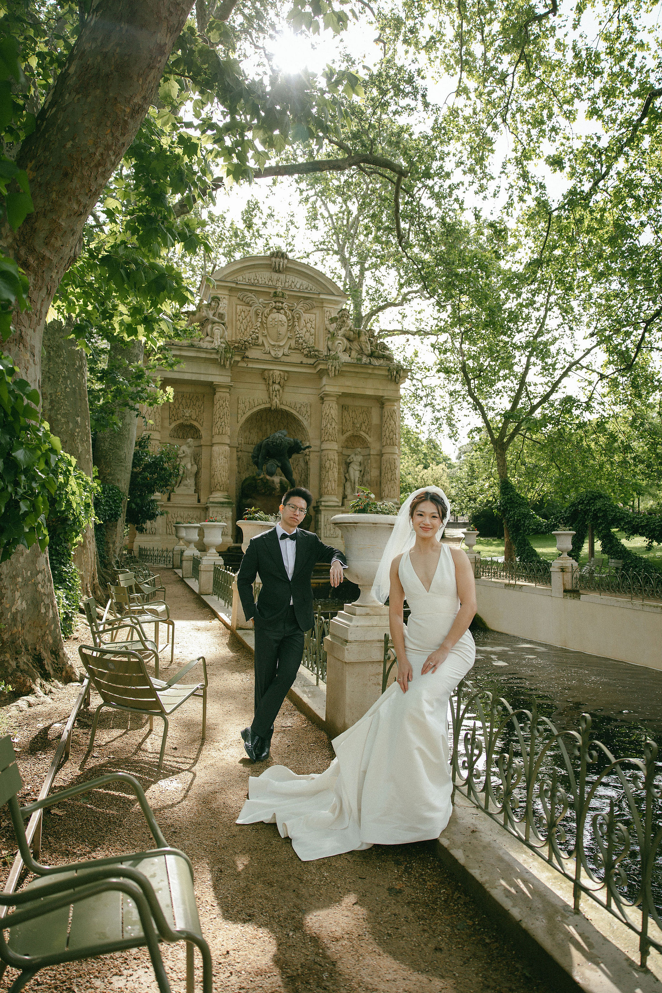 Paris Pre-Wedding Photoshoot | Place du Trocadéro, Luxembourg Gardens, Parisian Café, Louvre & Bir-Hakeim Bridge at Luxembourg Gardens pre-wedding photo