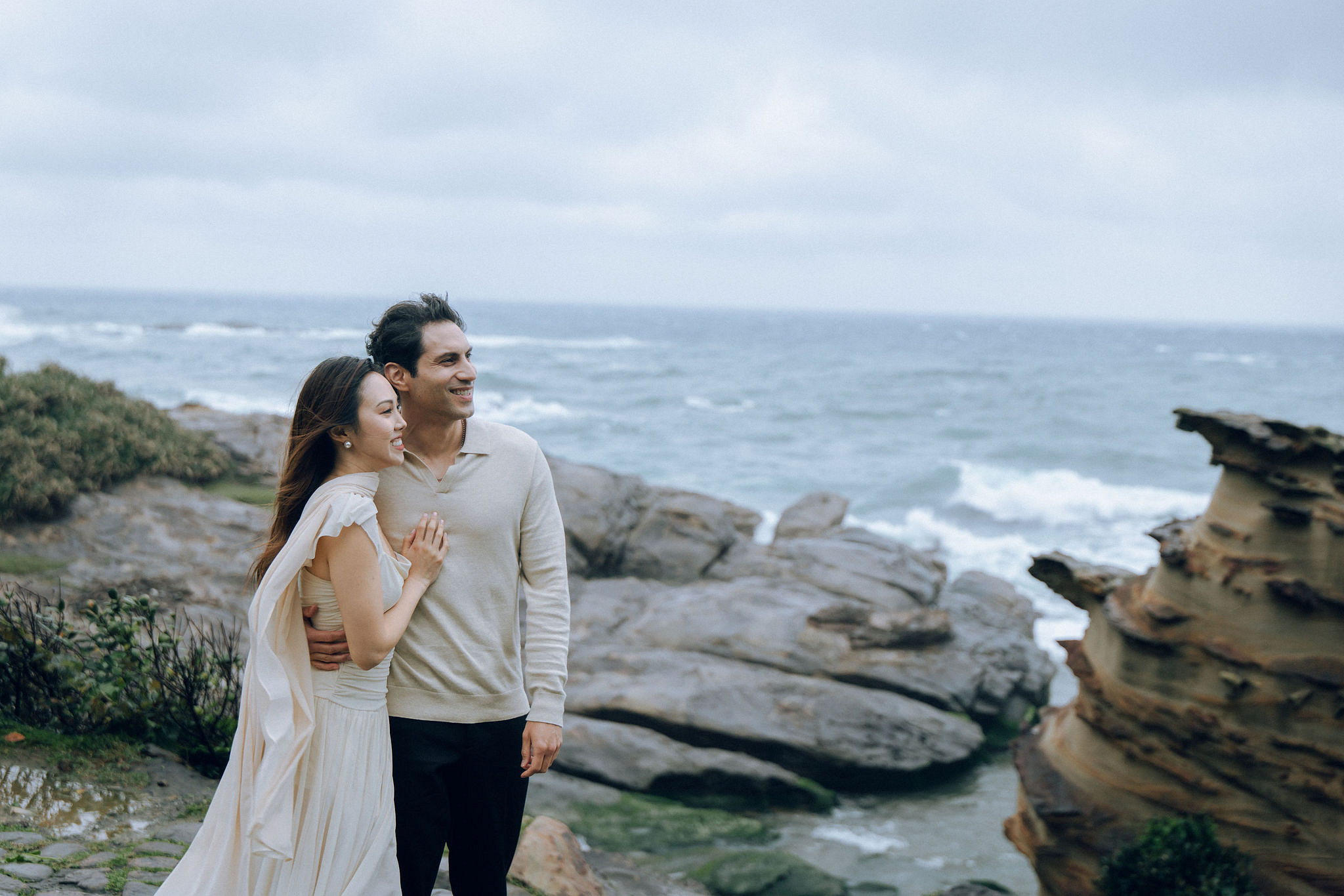Taiwan Pre-Wedding Photoshoot | Bopiliao Historical Block, Nanya Rocks, Jinguashi & Jiufen at Nanya Rocks & Jinguashi pre-wedding photo