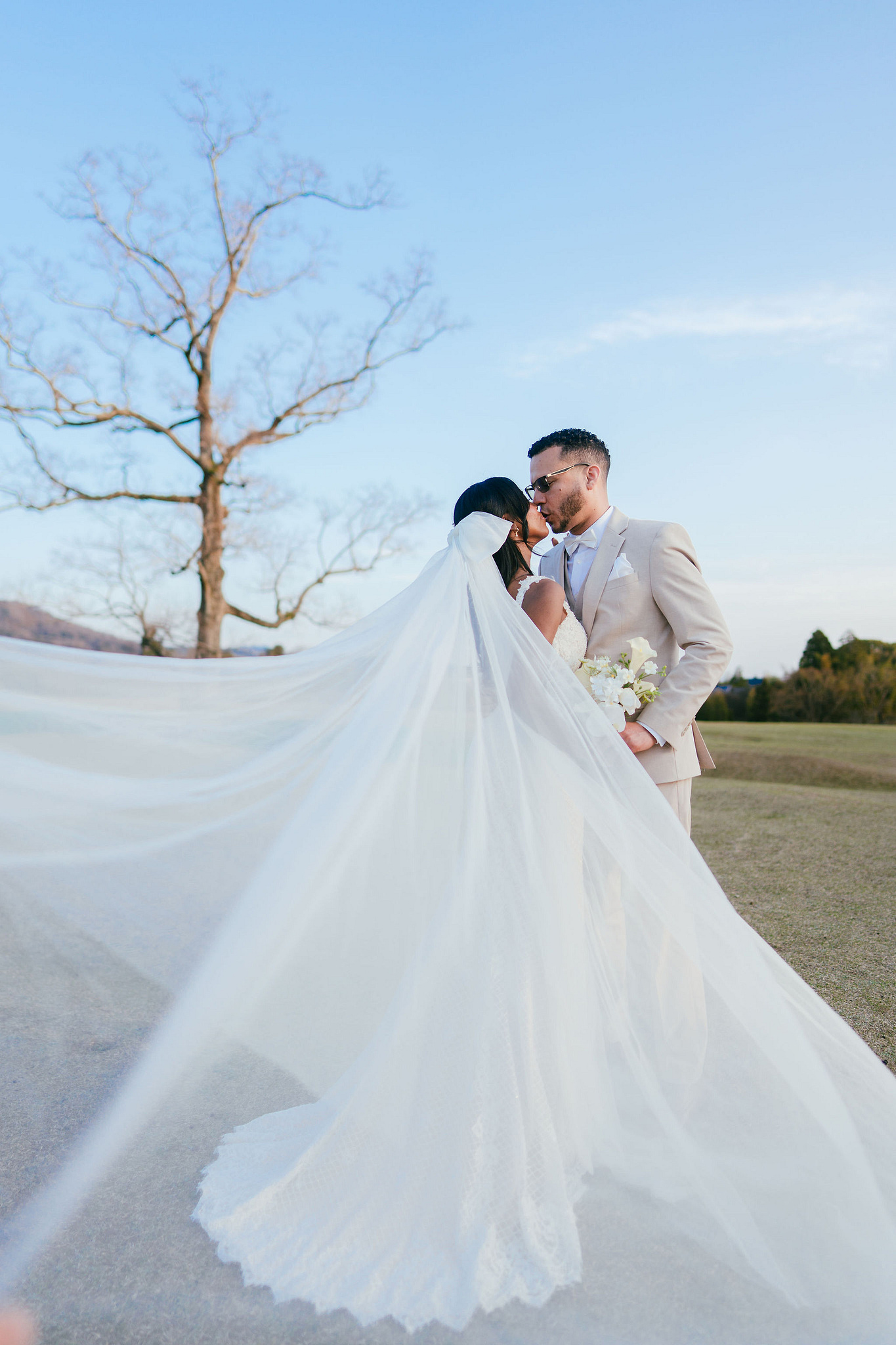 Kyoto Post-Wedding Photoshoot | Gion, Nara Deer Park & Mt. Wakakusa at Wakakusa pre-wedding photo
