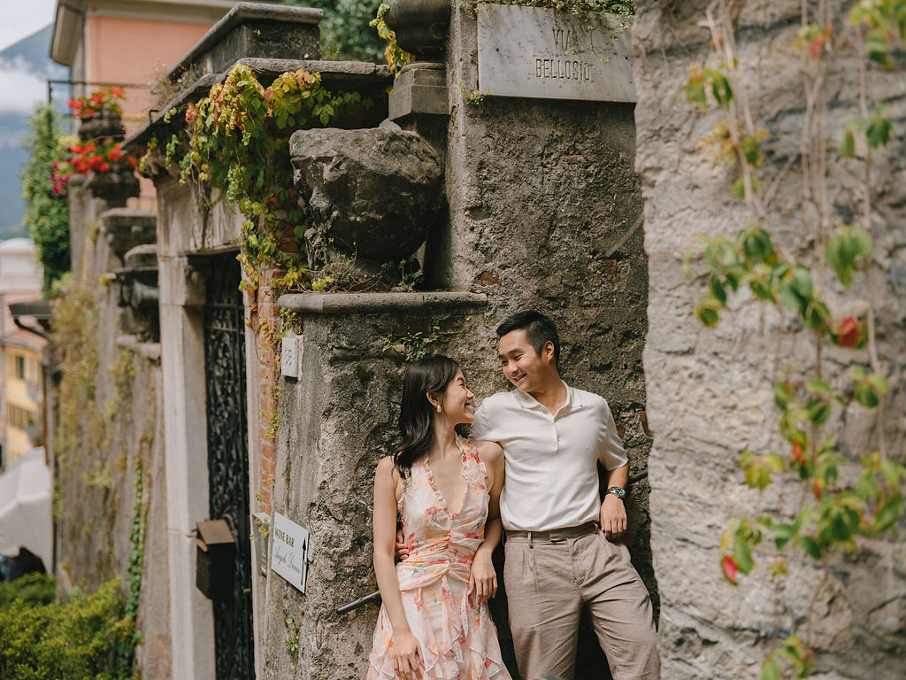 Lake Como Pre-Wedding Photoshoot | Bellagio, Lake Como & Villa Melzi Gardens at Bellagio Town pre-wedding photo