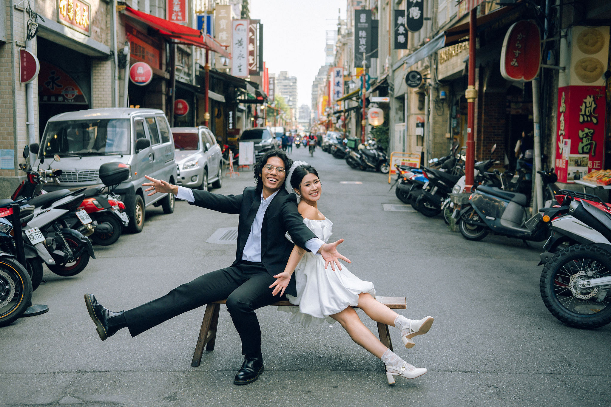 Taiwan Pre-Wedding Photoshoot | Lin Family Mansion, Dadaocheng & Yangmingshan at Dadaocheng pre-wedding photo