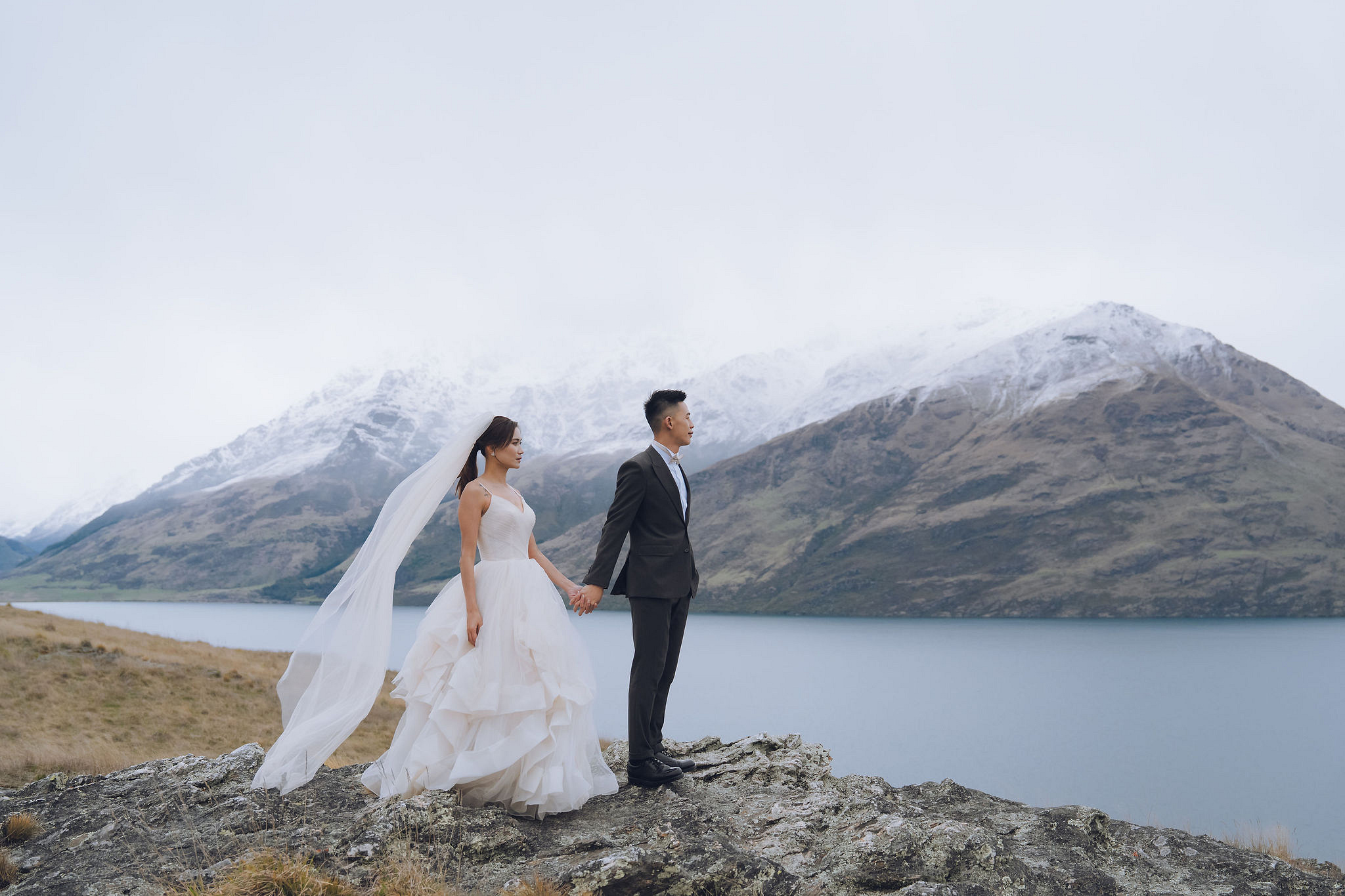 New Zealand Pre-Wedding Photoshoot | Queenstown, Lake Wakatipu, Skippers Canyon & Arrowtown at Lake Wakatipu pre-wedding photo