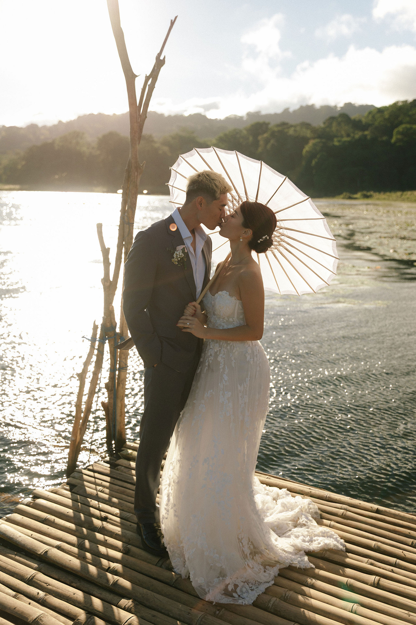Bali Pre-Wedding Photoshoot | Lake Tamblingan, Kebun Raya Botanic Gardens & Blangsinga Waterfall at Lake Tamblingan pre-wedding photo