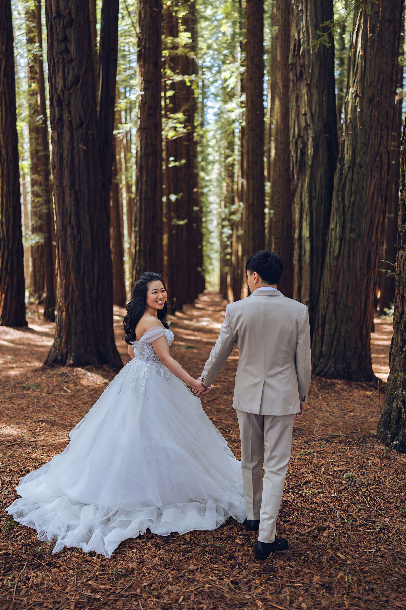 Melbourne Pre-Wedding Photoshoot | Redwood Forest, The Farm & Half Moon Bay at Redwood Forest pre-wedding photo