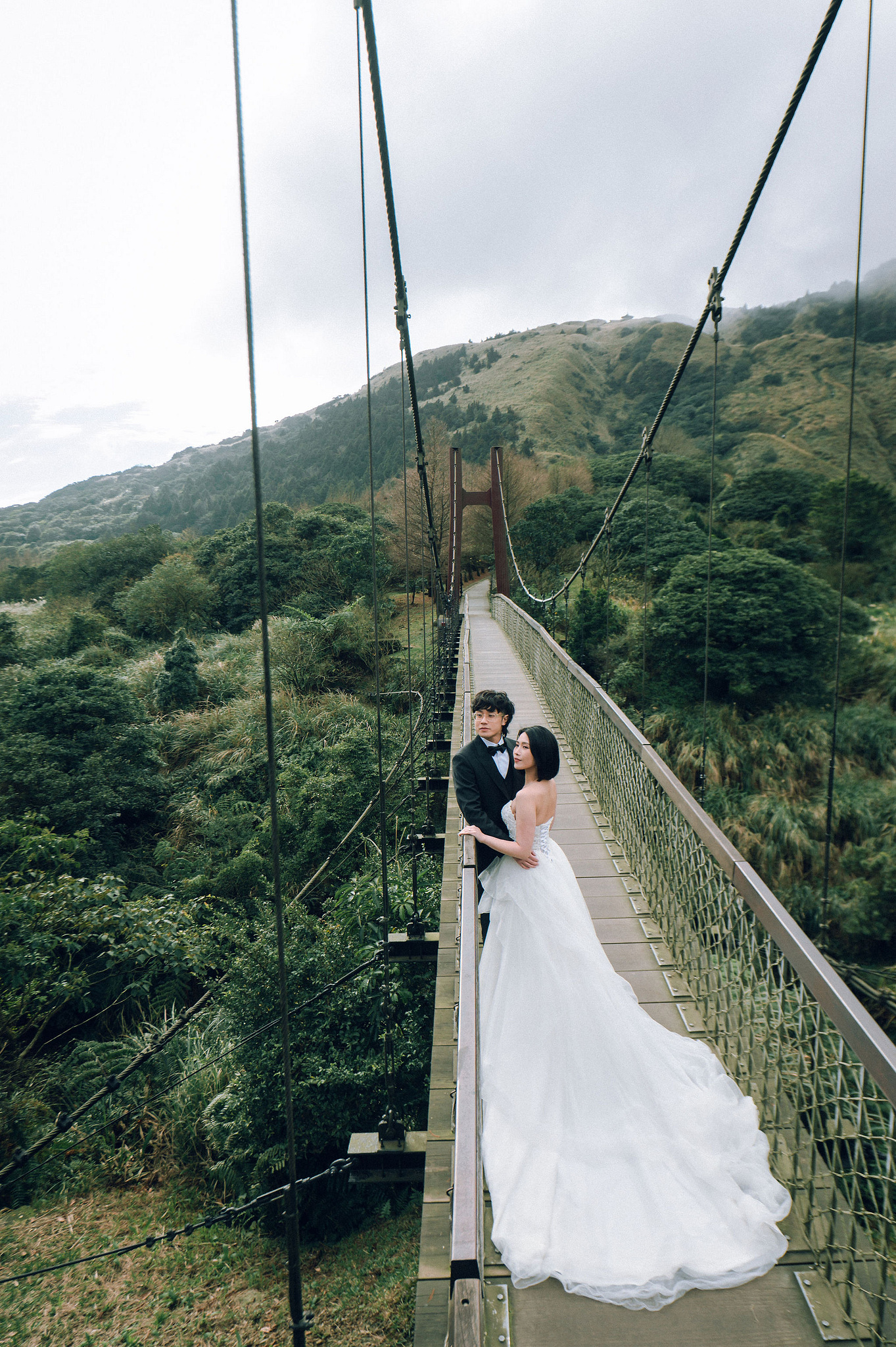 Taiwan Pre-Wedding Photoshoot | Ximending, Lengshuikeng & Jiufen at Leng Shui Keng pre-wedding photo
