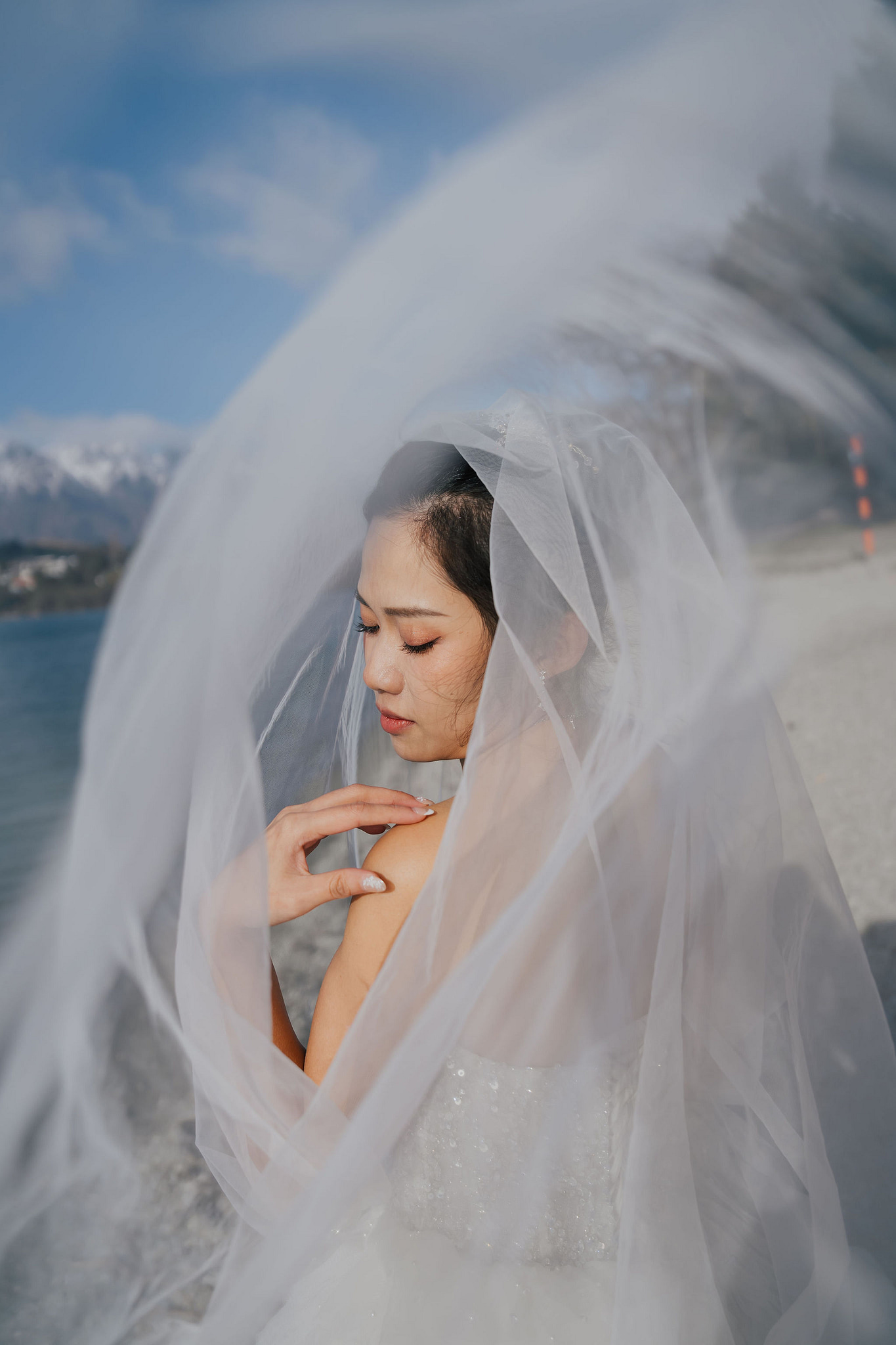 New Zealand Pre-Wedding Photoshoot | Lake Wakatipu & Cecil Peak, Glacier & Mount Cook National Park at Lake Wakatipu & Cecil Peak pre-wedding photo
