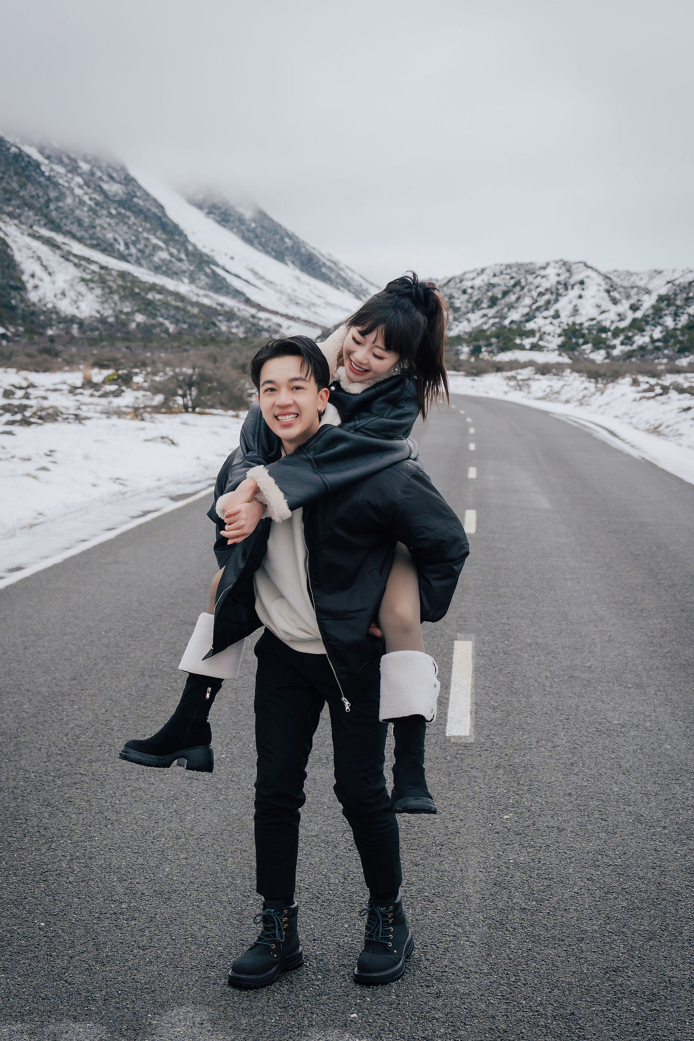 New Zealand Pre-Wedding Photoshoot | Lake Wakatipu, Fog Peak, Lake Tekapo, Glacier & Mount Cook National Park at Mount Cook National Park pre-wedding photo