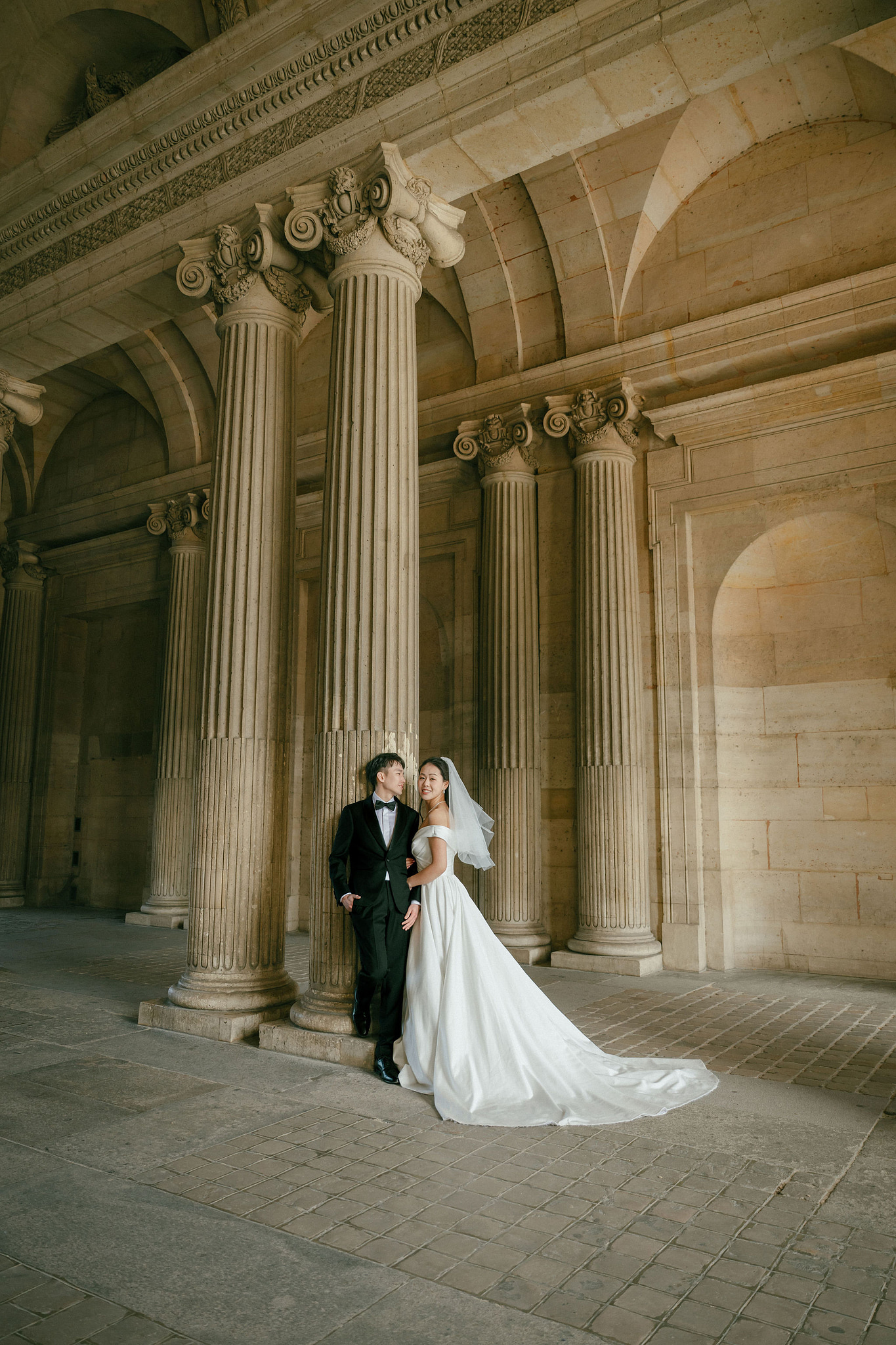 Paris Autumn Pre-Wedding Photoshoot | Place du Trocadéro, Port de Billy, Avenue de Camoëns, Louvre & Luxembourg Gardens at Louvre pre-wedding photo