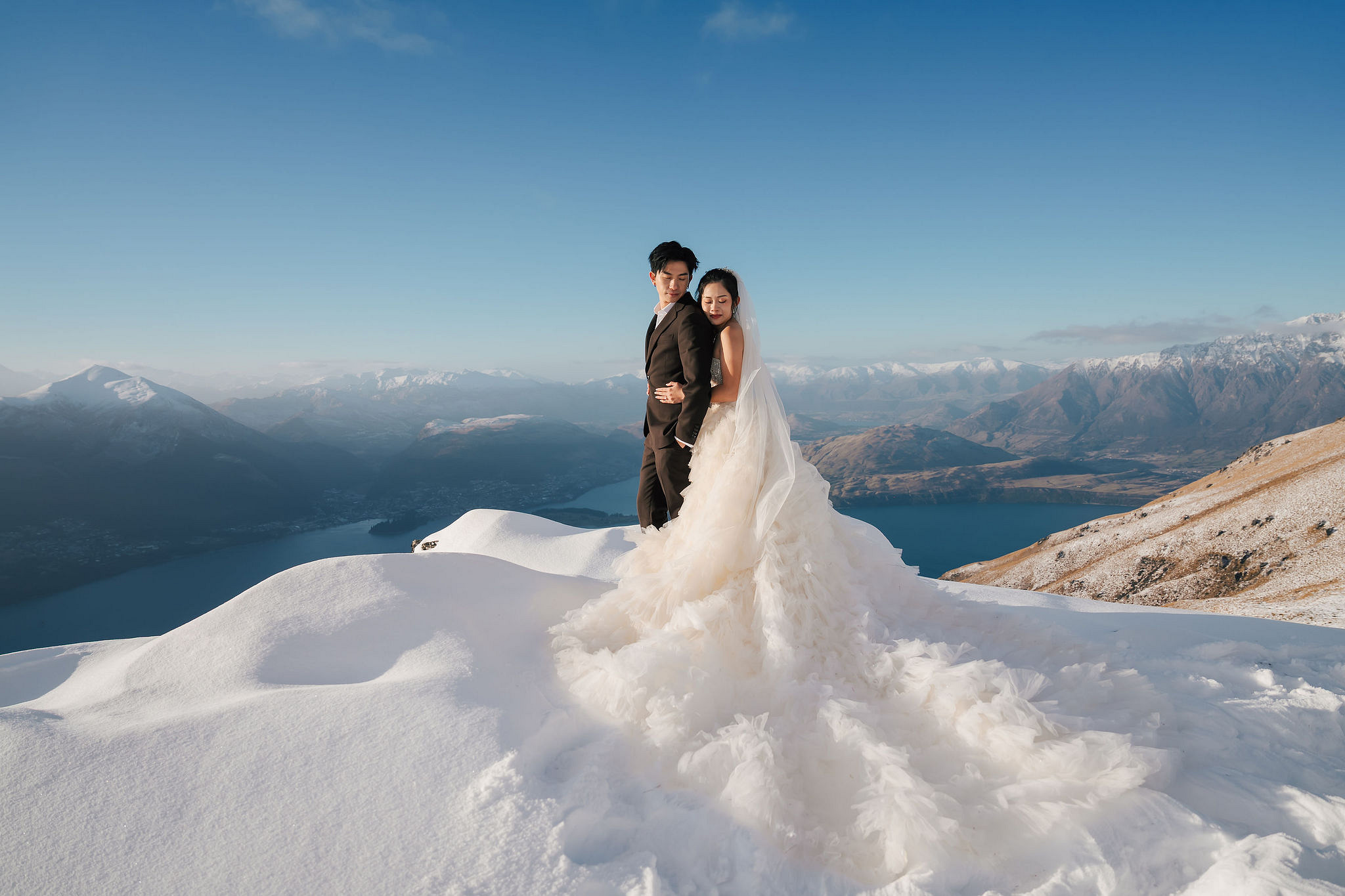 New Zealand Pre-Wedding Photoshoot | Lake Wakatipu & Cecil Peak, Glacier & Mount Cook National Park at Lake Wakatipu & Cecil Peak pre-wedding photo