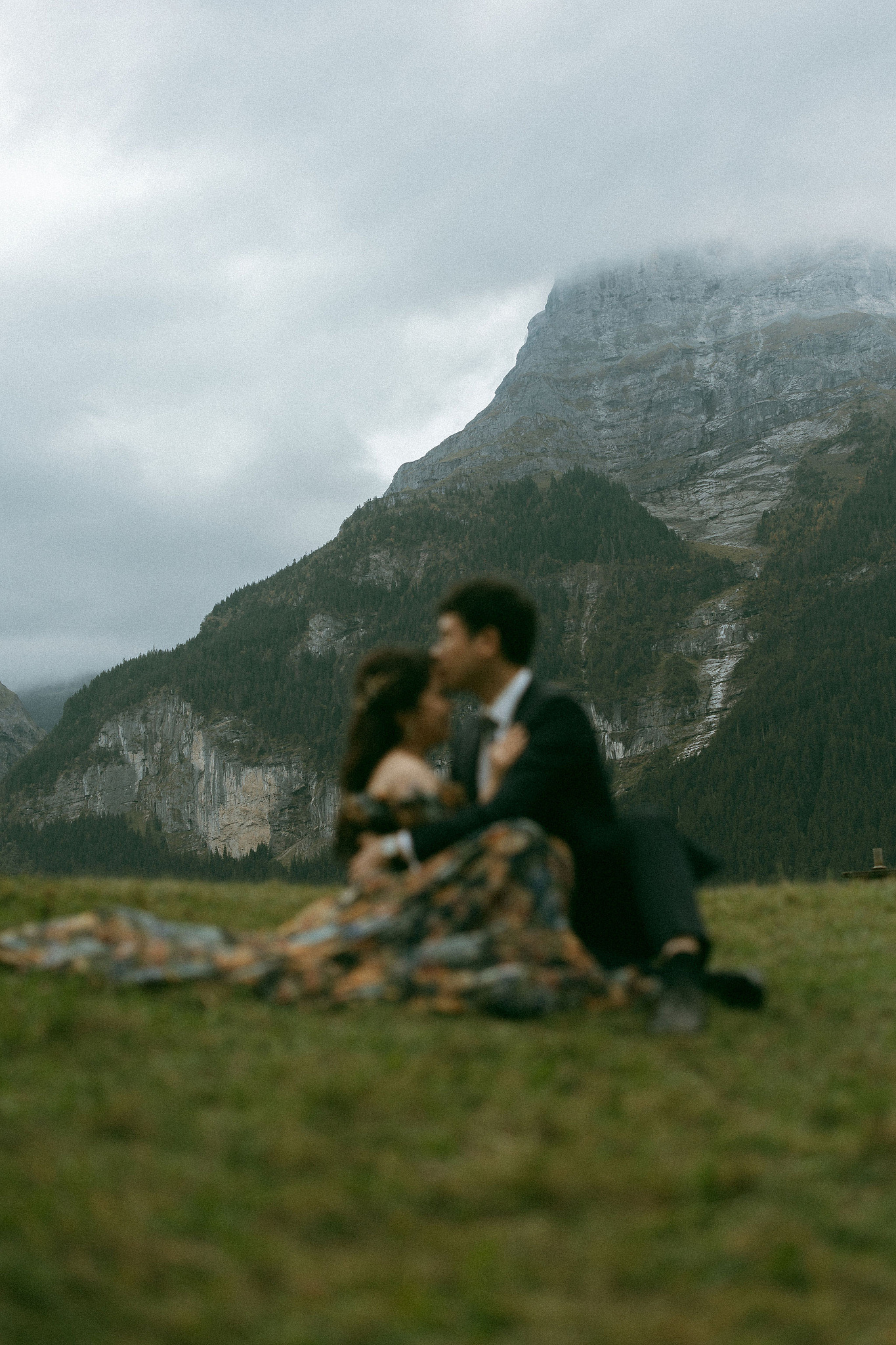 Switzerland Honeymoon Photoshoot Lucerne City Grindelwald First Cliff Lauterbrunnen Village at Grindelwald pre-wedding photo