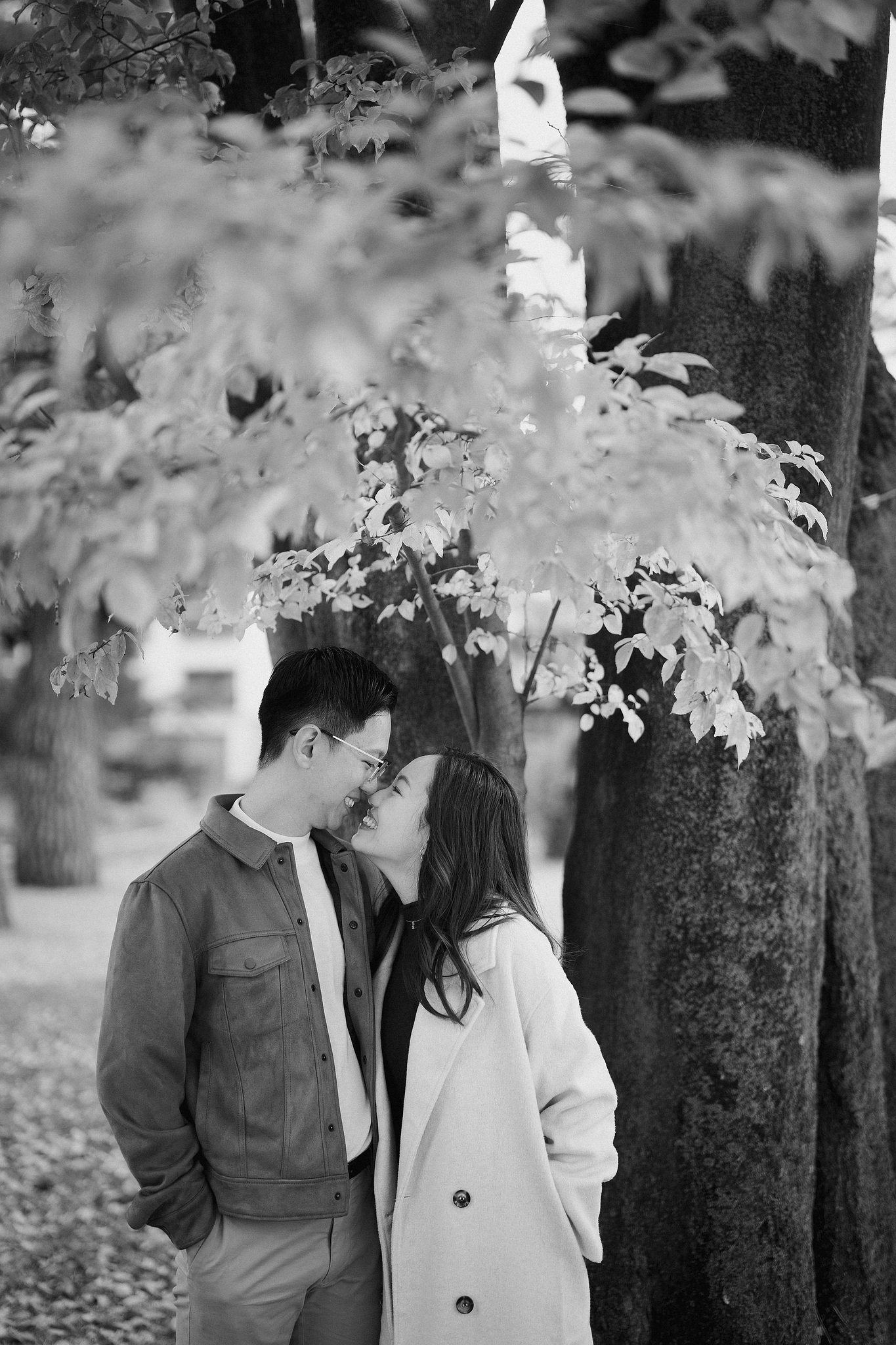 Kyoto Pre-Wedding Photoshoot | Kamo River, Nara Deer Park & Mt. Wakakusa at Kamo River pre-wedding photo