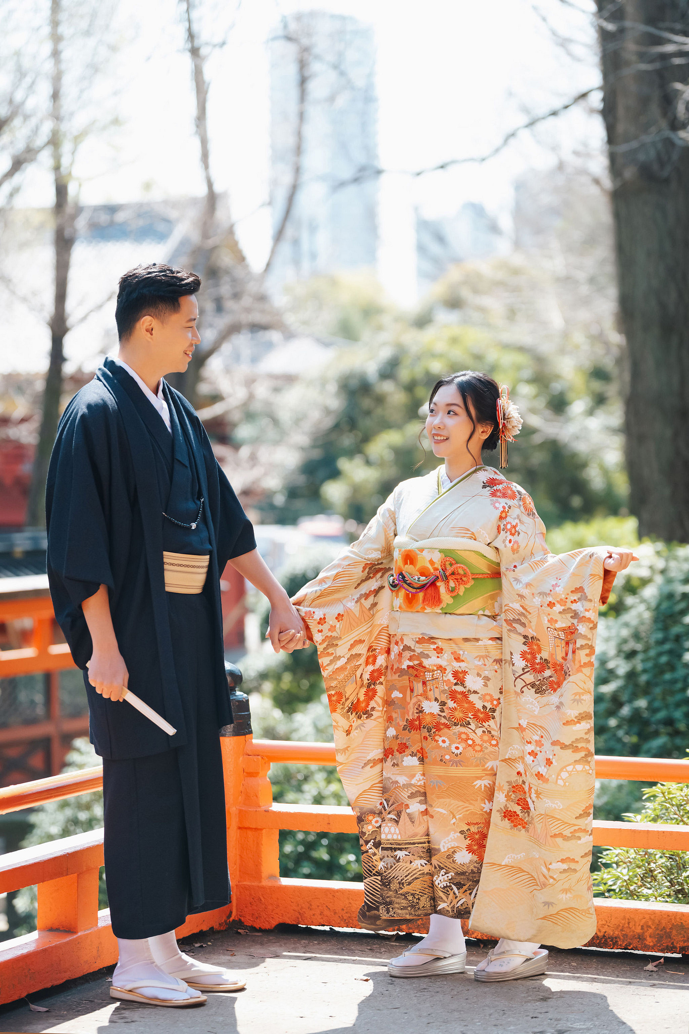 Tokyo & Mt Fuji Pre-Wedding Photoshoot | Tokyo Shrine, Chureito Pagoda & Lake Kawaguchiko at Tokyo Shrine pre-wedding photo