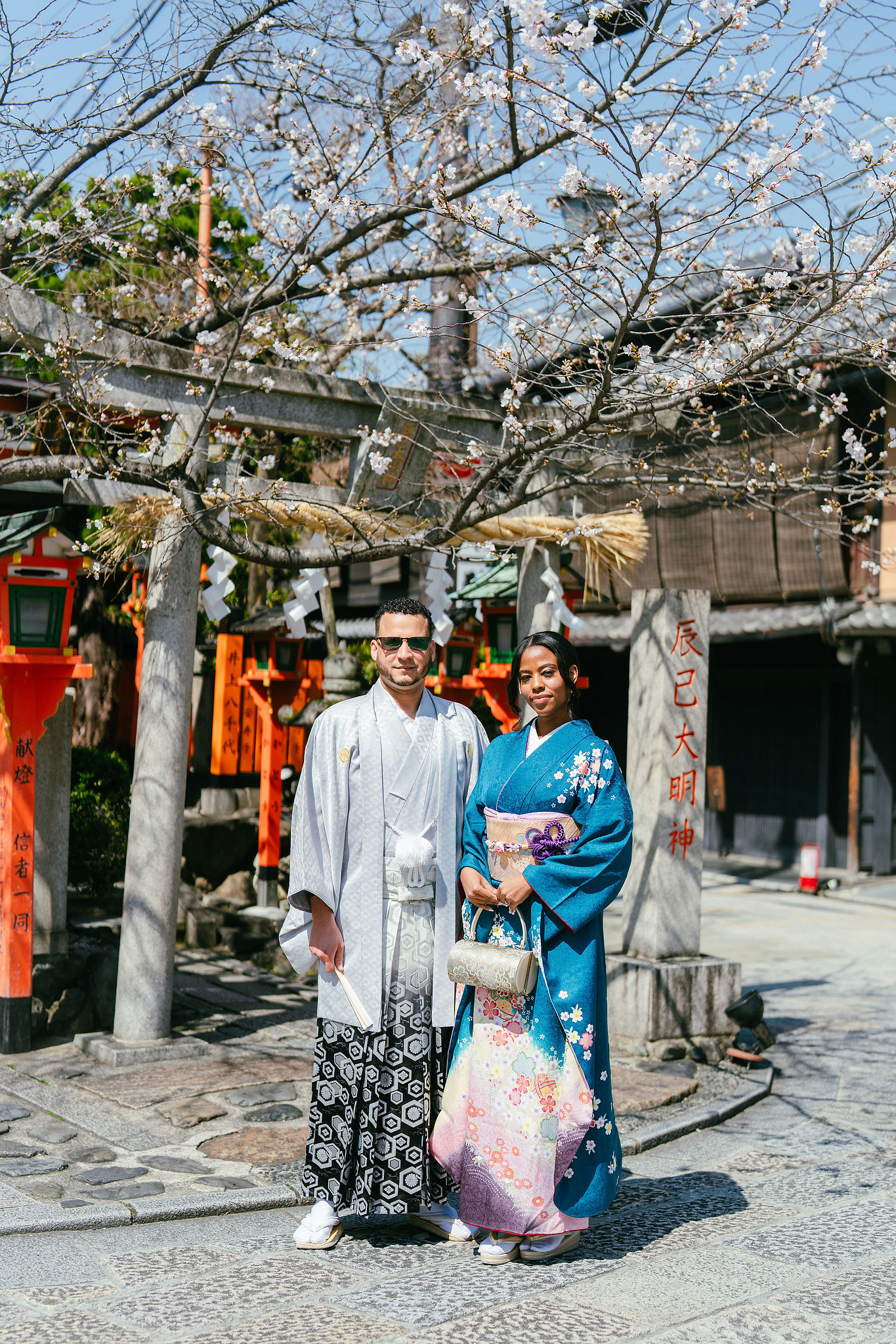 Kyoto Post-Wedding Photoshoot | Gion, Nara Deer Park & Mt. Wakakusa at Gion pre-wedding photo