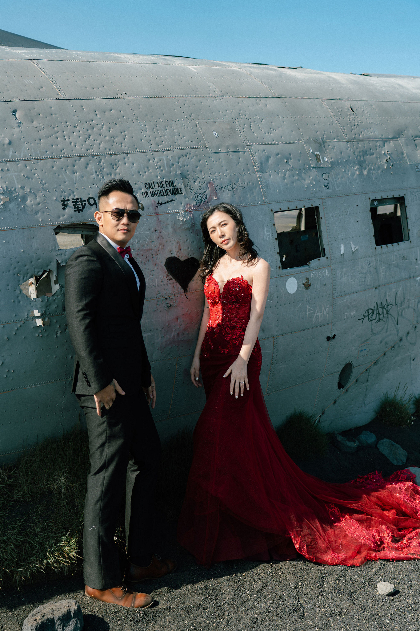 Iceland Pre-Wedding Photoshoot | Hallgrimskirkja, Skogafoss, DC Plane Wreck & Black Sand Beach at DC Plane Wreck pre-wedding photo