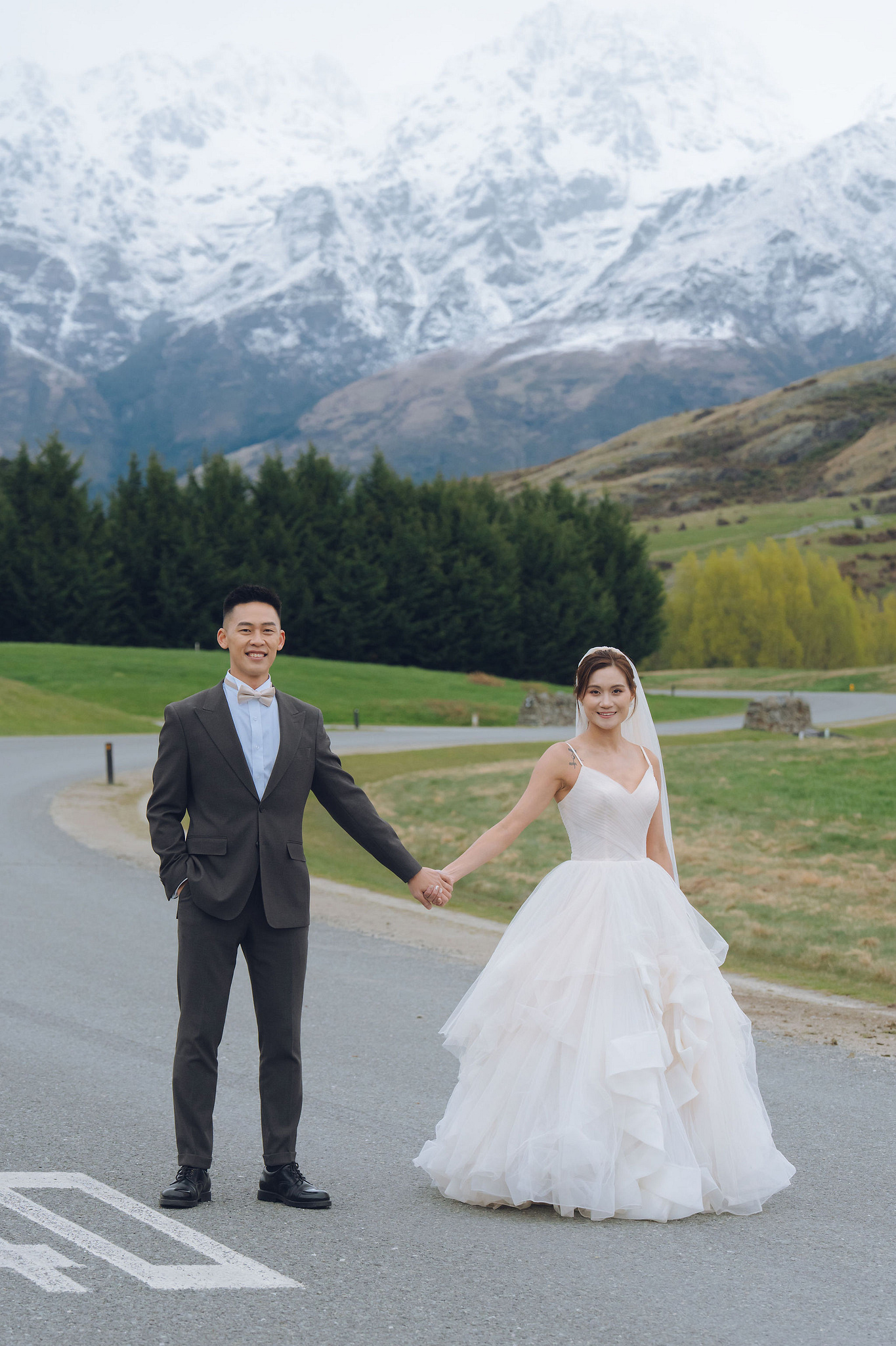 New Zealand Pre-Wedding Photoshoot | Queenstown, Lake Wakatipu, Skippers Canyon & Arrowtown at Queenstown Highway pre-wedding photo