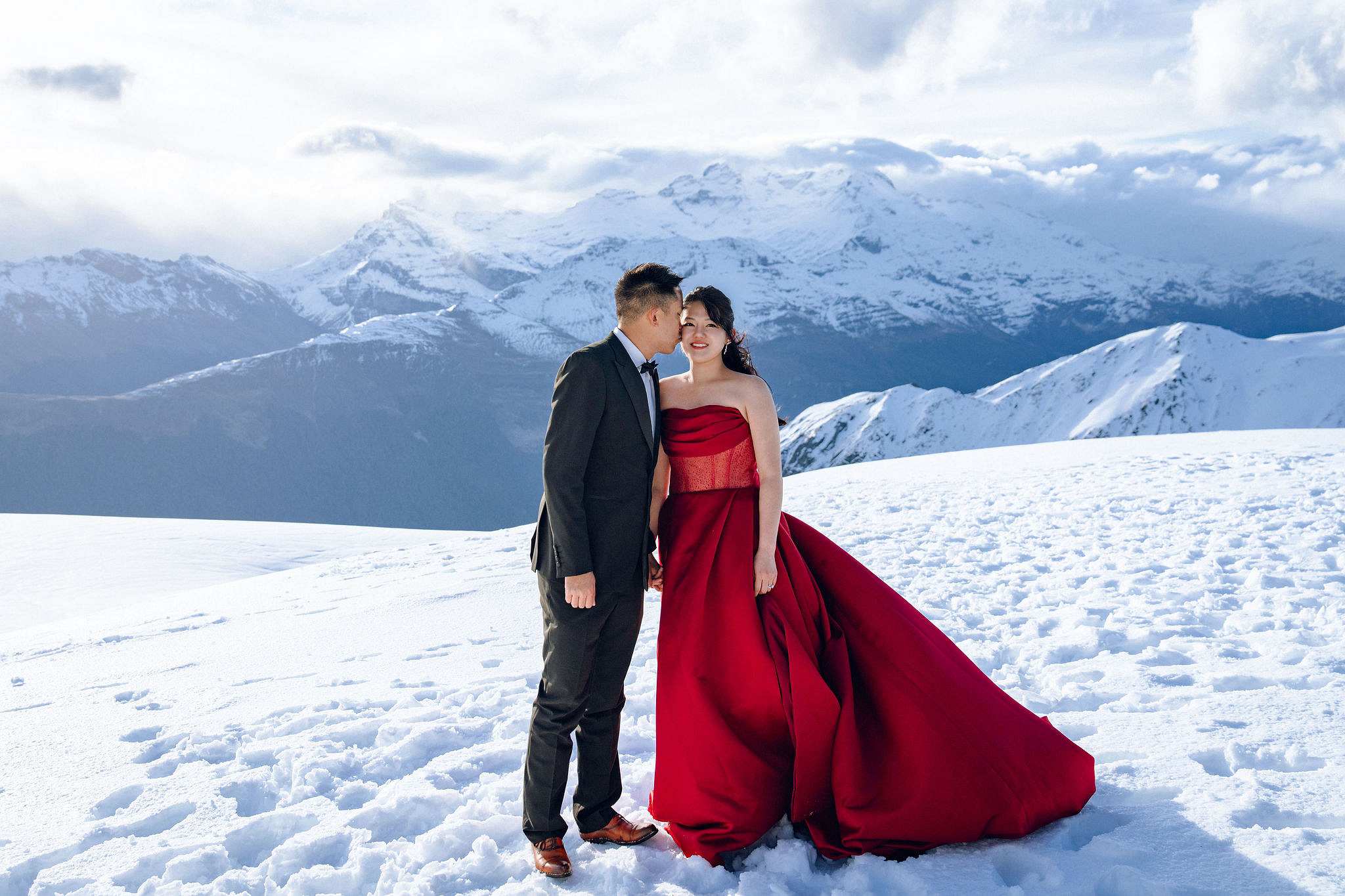 New Zealand Pre-Wedding Photoshoot | Lake Tekapo, Mount Cook, Tasman Glacier & Lake Wakatipu at Mount Invincible pre-wedding photo