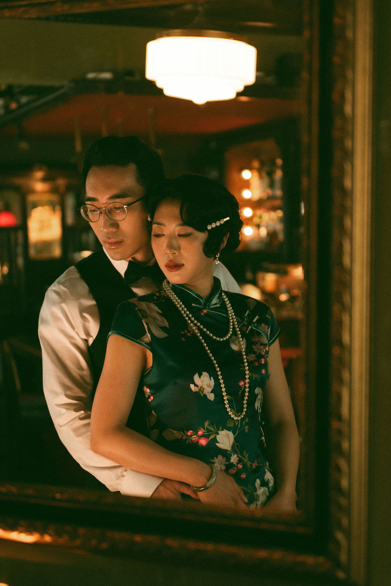 Taiwan Pre-Wedding Photoshoot | Cafe Chamber, Yangmingshan & Huaxi Street Night Market at Cafe Chamber pre-wedding photo