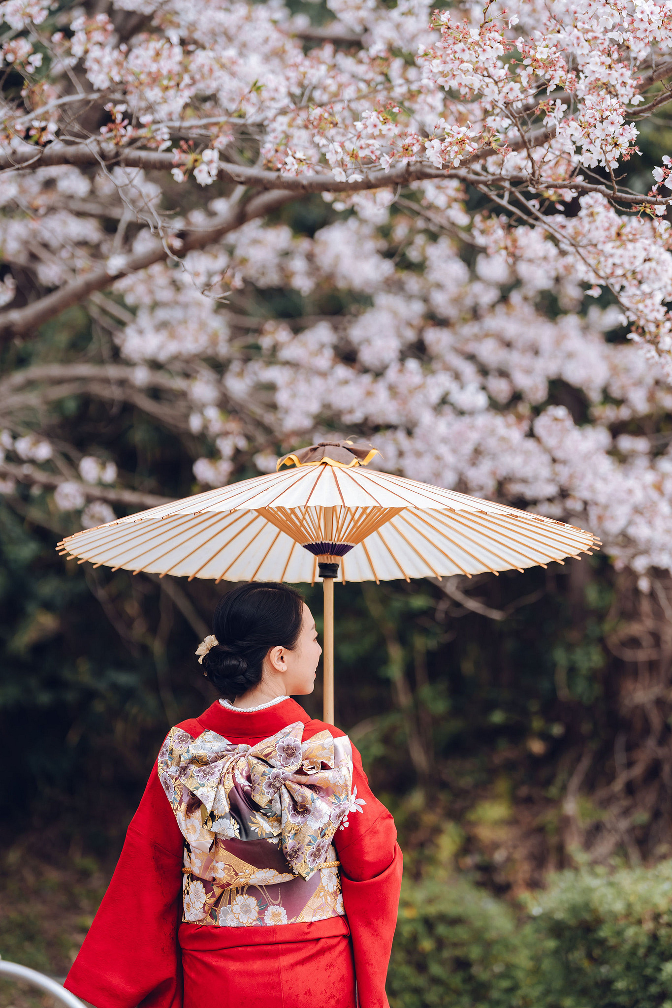 Kyoto Pre-Wedding Photoshoot | Historic Higashiyama Streets, Keage Incline & Nara Park at Higashiyama & Yasaka Pagoda pre-wedding photo