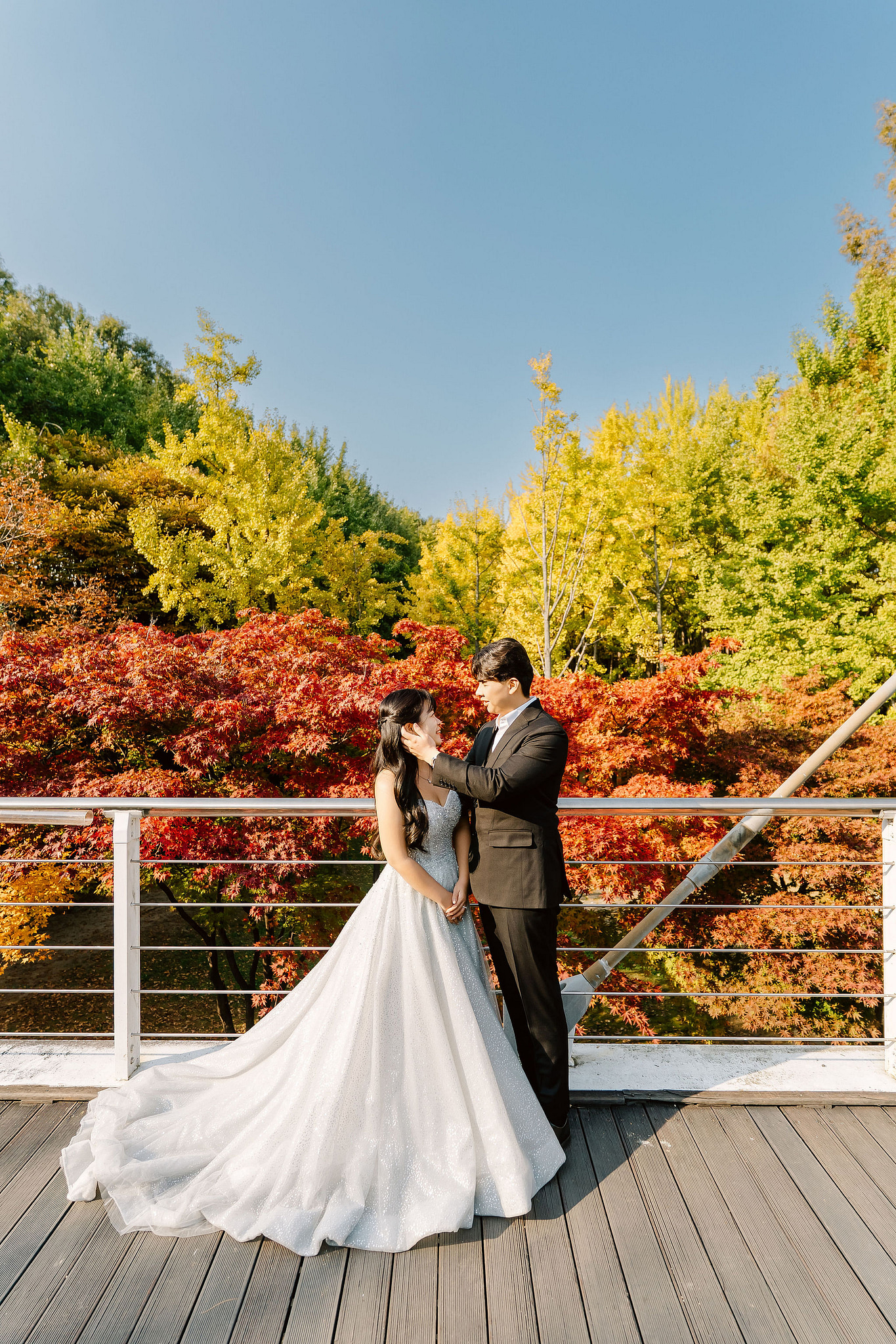 Seoul Pre-Wedding Photoshoot | Muhly Park, Seoul Forest & Cafe Street` at Seoul Forest pre-wedding photo