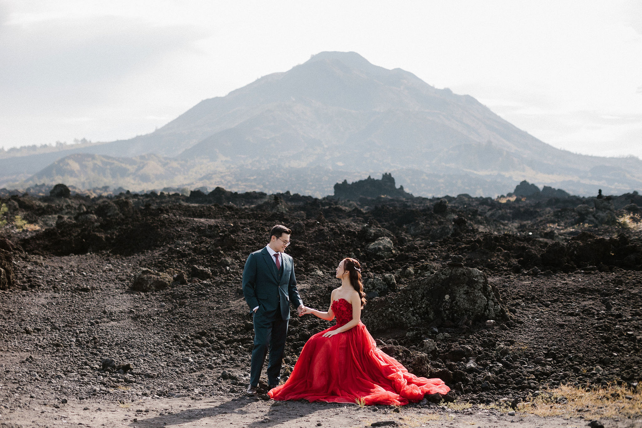 Bali Pre-Wedding Photoshoot | Pinggan Village, Lava Fields, Twin Cliff Valley & Beach at Lava Fields   pre-wedding photo