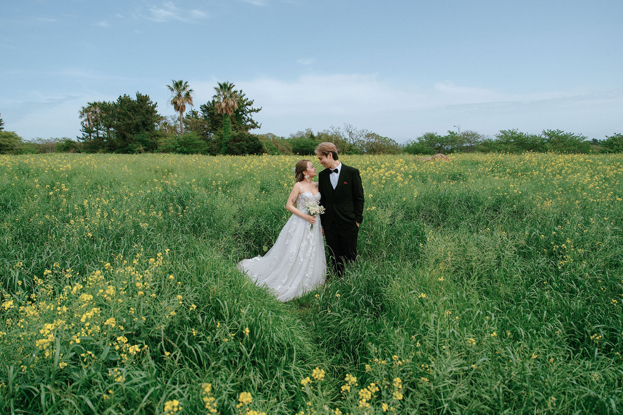 Jeju Pre-Wedding Photoshoot | Sangye-dong Forest, Yerae Ecological Park & Hyeopjae Beach at Yerae Ecological Park pre-wedding photo