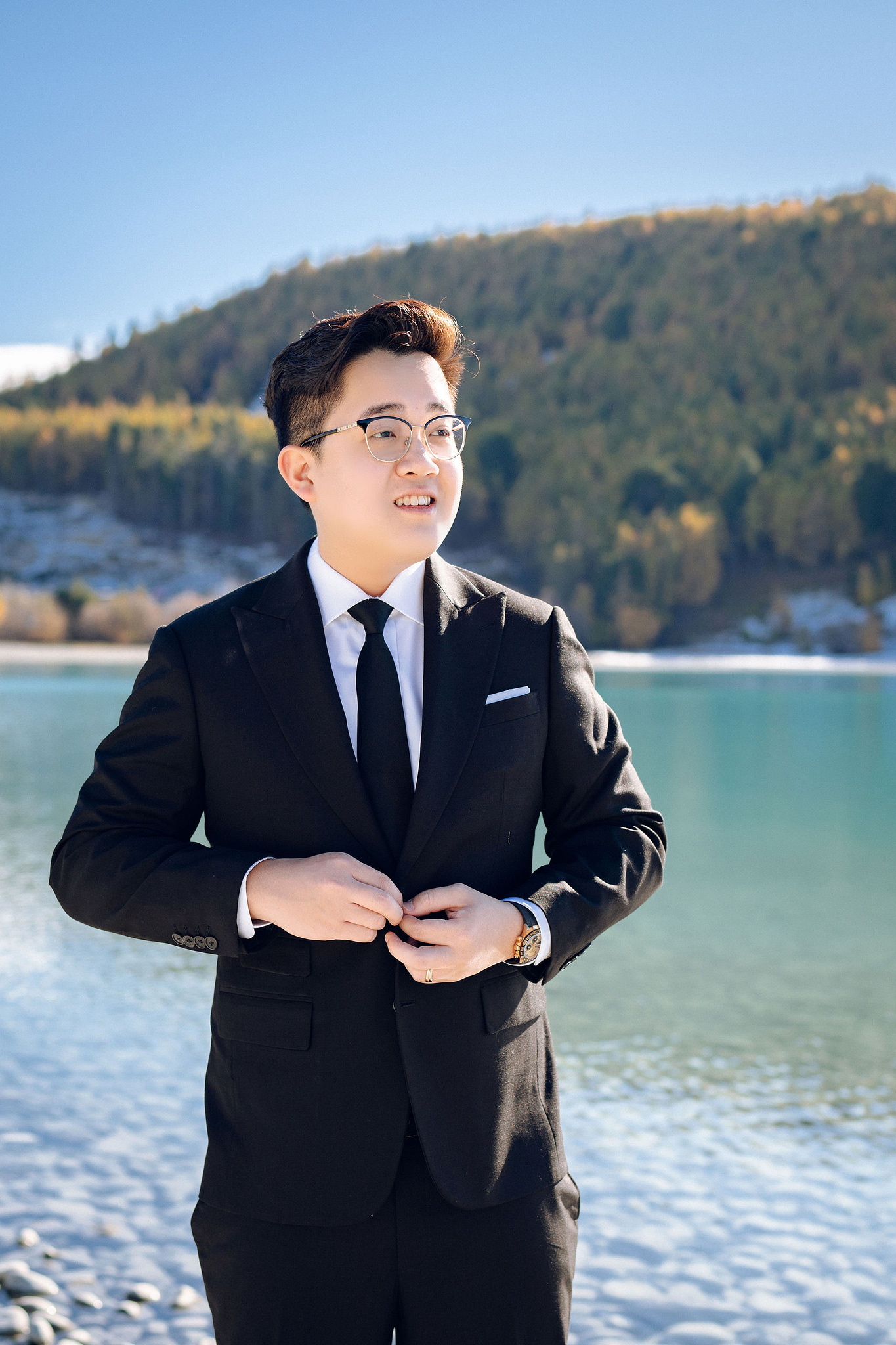 New Zealand Pre-Wedding Photoshoot | Arrowtown, Isobel Glacier, Alpaca Farm, Lake Tekapo & Mount Cook National Park at Lake Tekapo pre-wedding photo