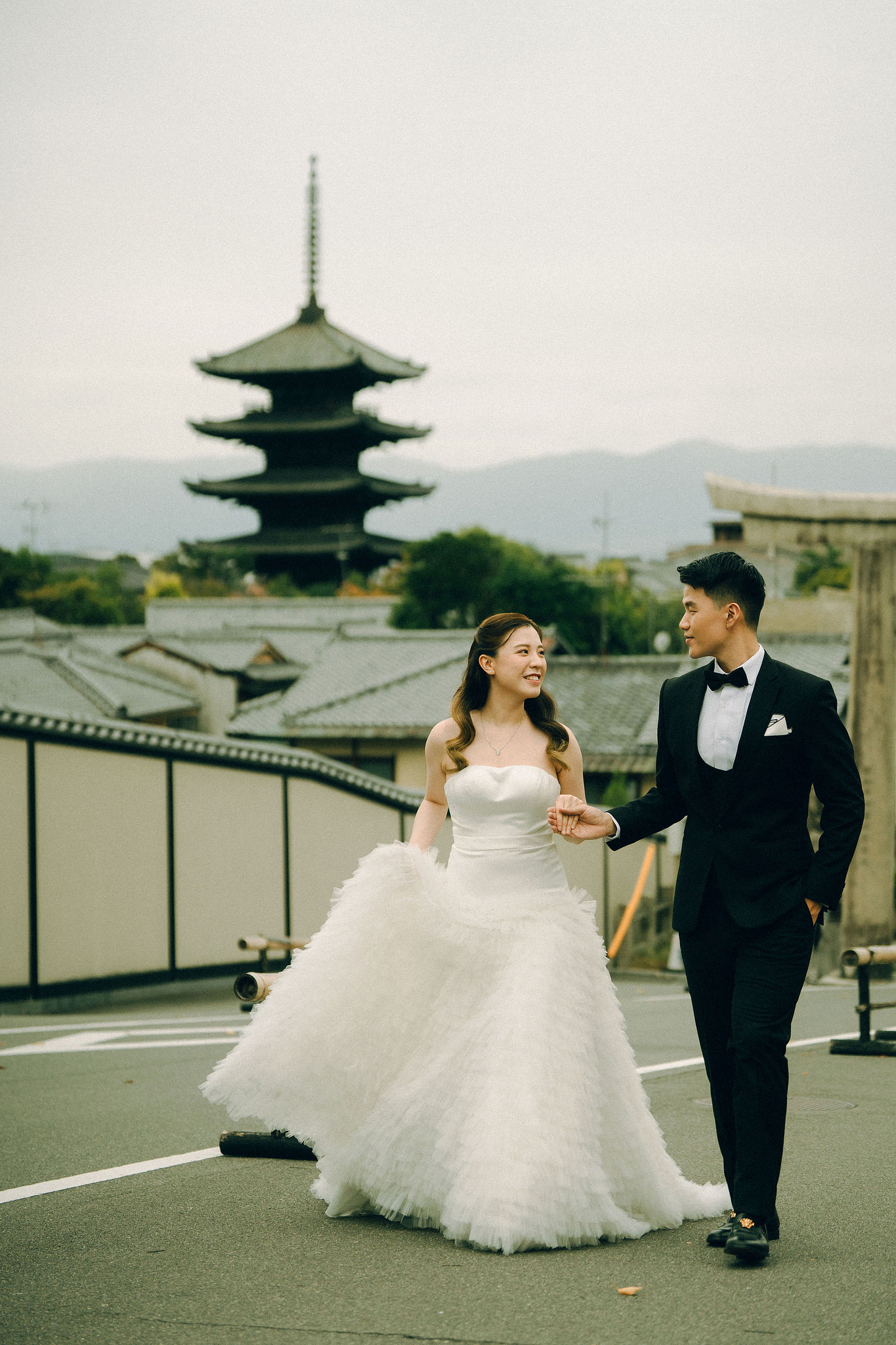 Kyoto Pre-Wedding Photoshoot | Fushimi Inari, Gion & Nara Park at Gion District & Historic Streets pre-wedding photo