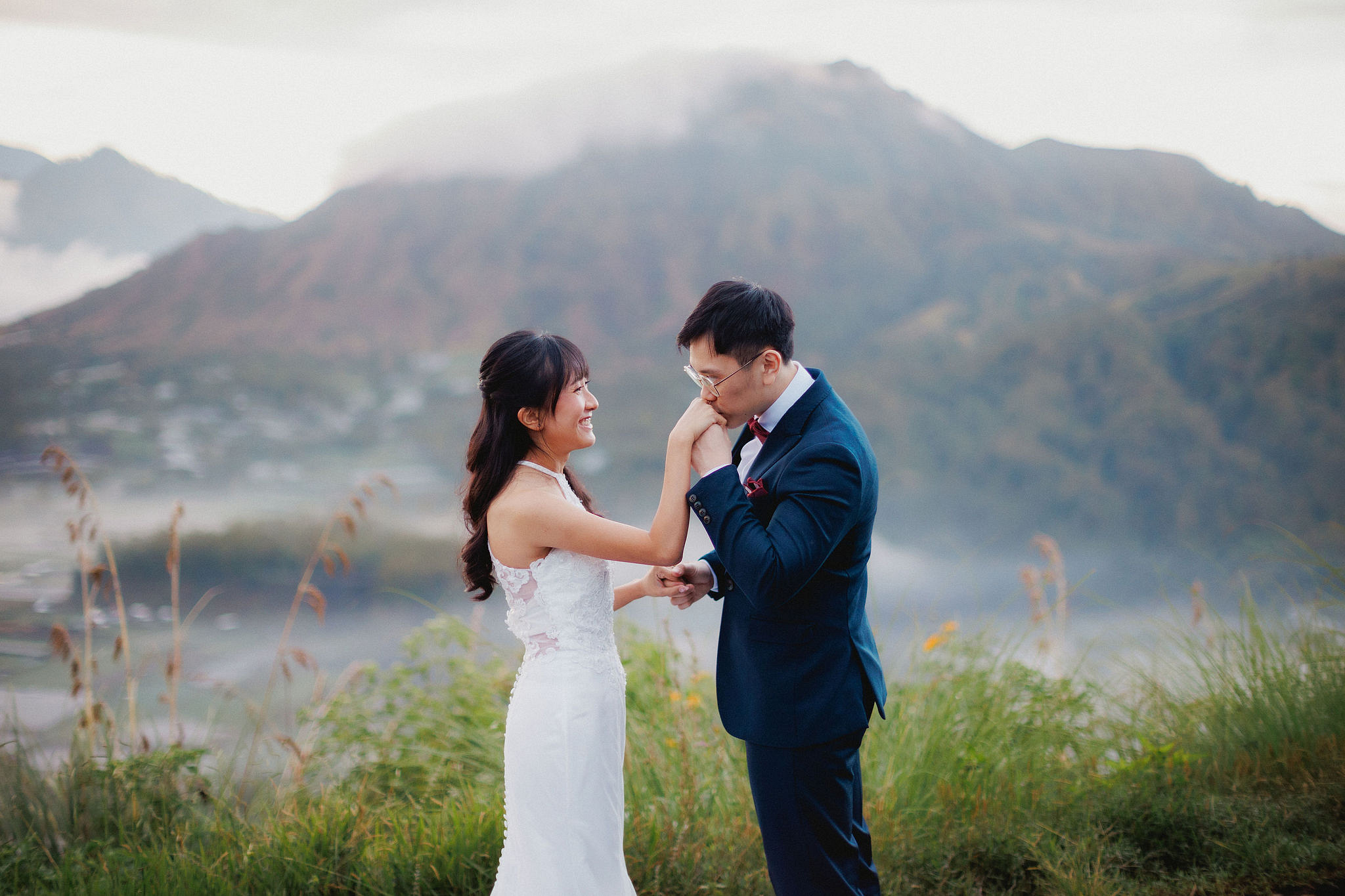 Bali Pre-Wedding Photoshoot | Pinggan Village, Sawangan Beach, Twin Cliff Valley & Malini Uluwatu at Pinggan Village   pre-wedding photo